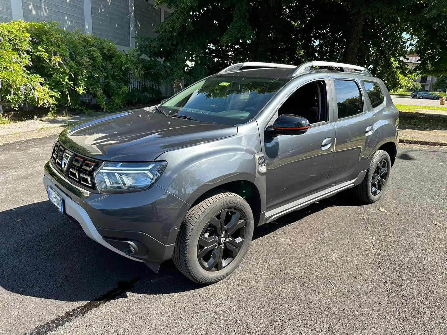 Dacia Duster Duster 1.3 TCe 150 CV EDC 4x2 Extreme Grau - 1