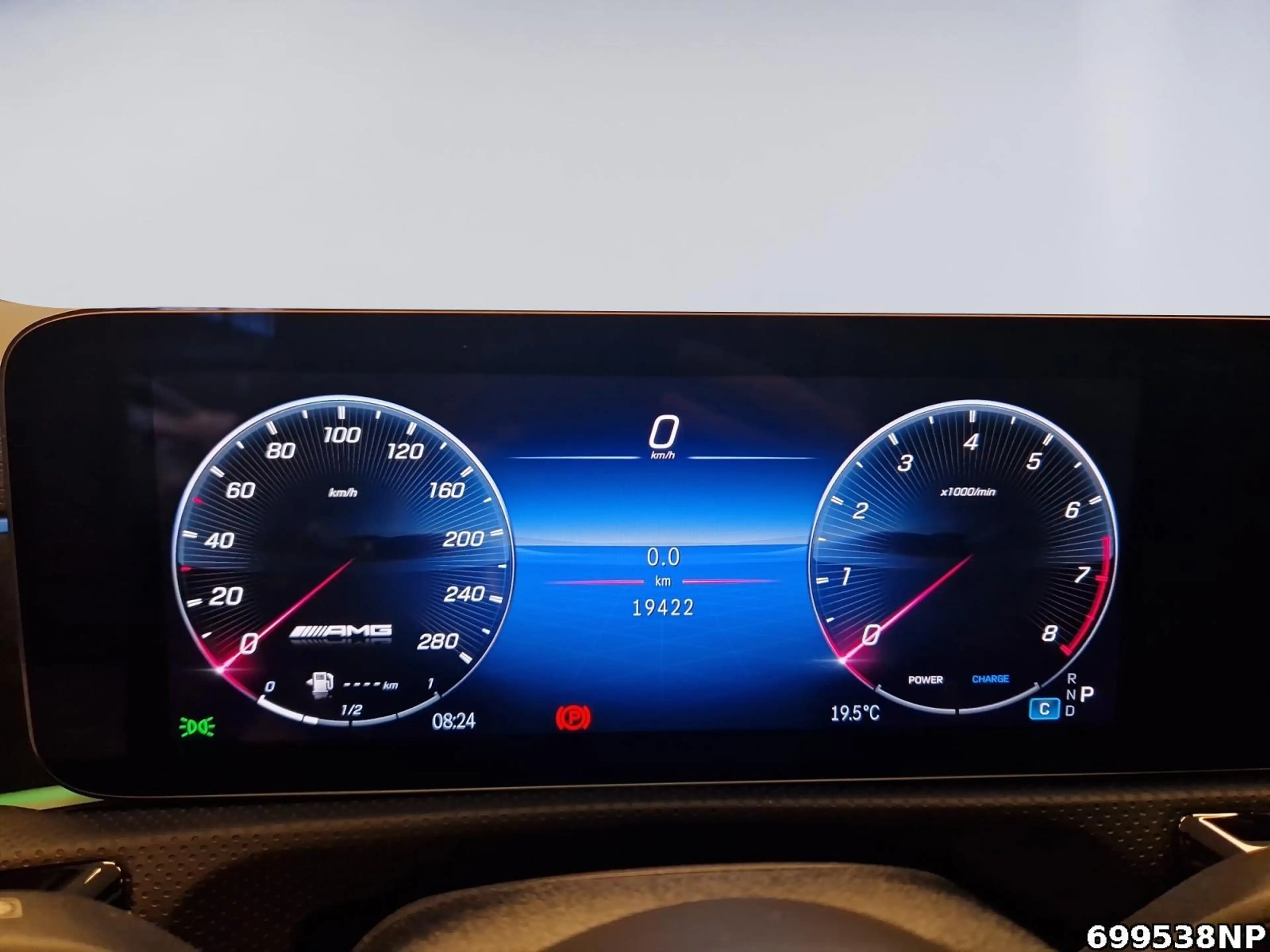 Mercedes-Benz CLA 35 AMG 4M Pano Night Burmester Multibeam 360 — photo 12