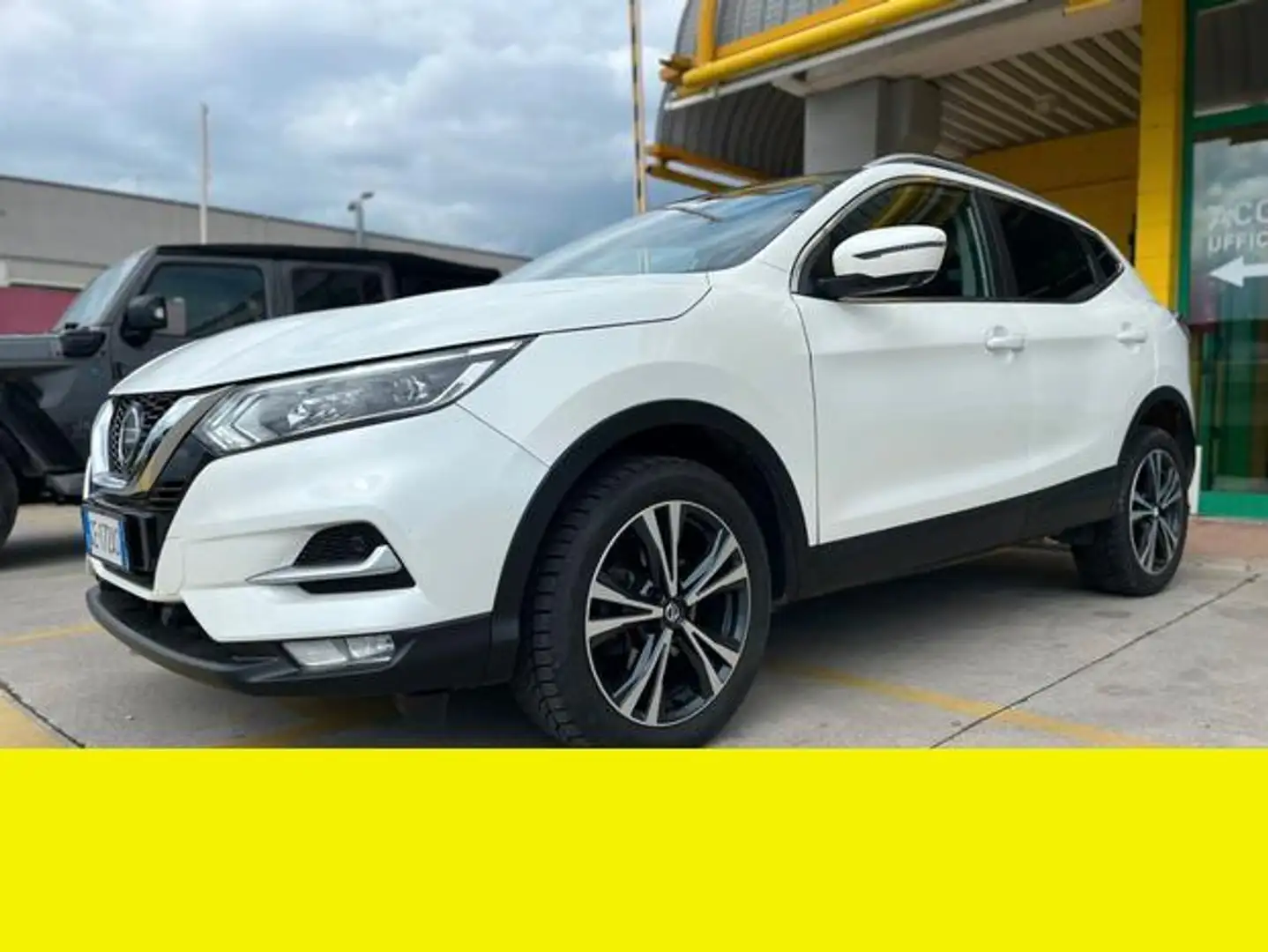 Nissan Qashqai - 2