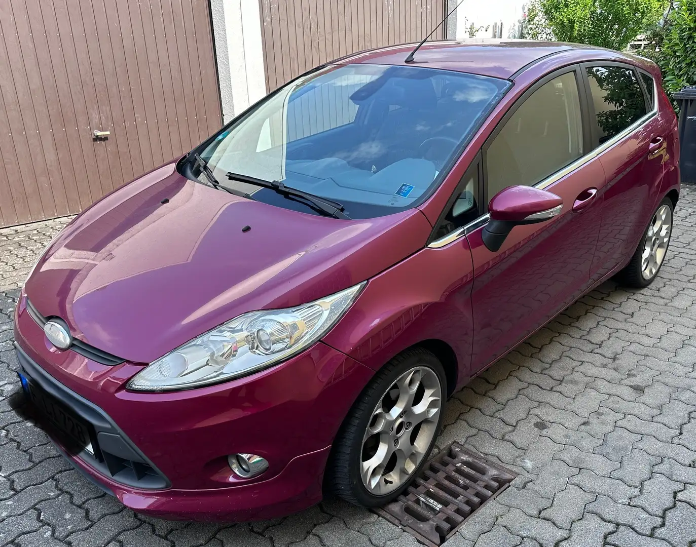 Ford Fiesta 1.6 TDCi Titanium Rot - 1