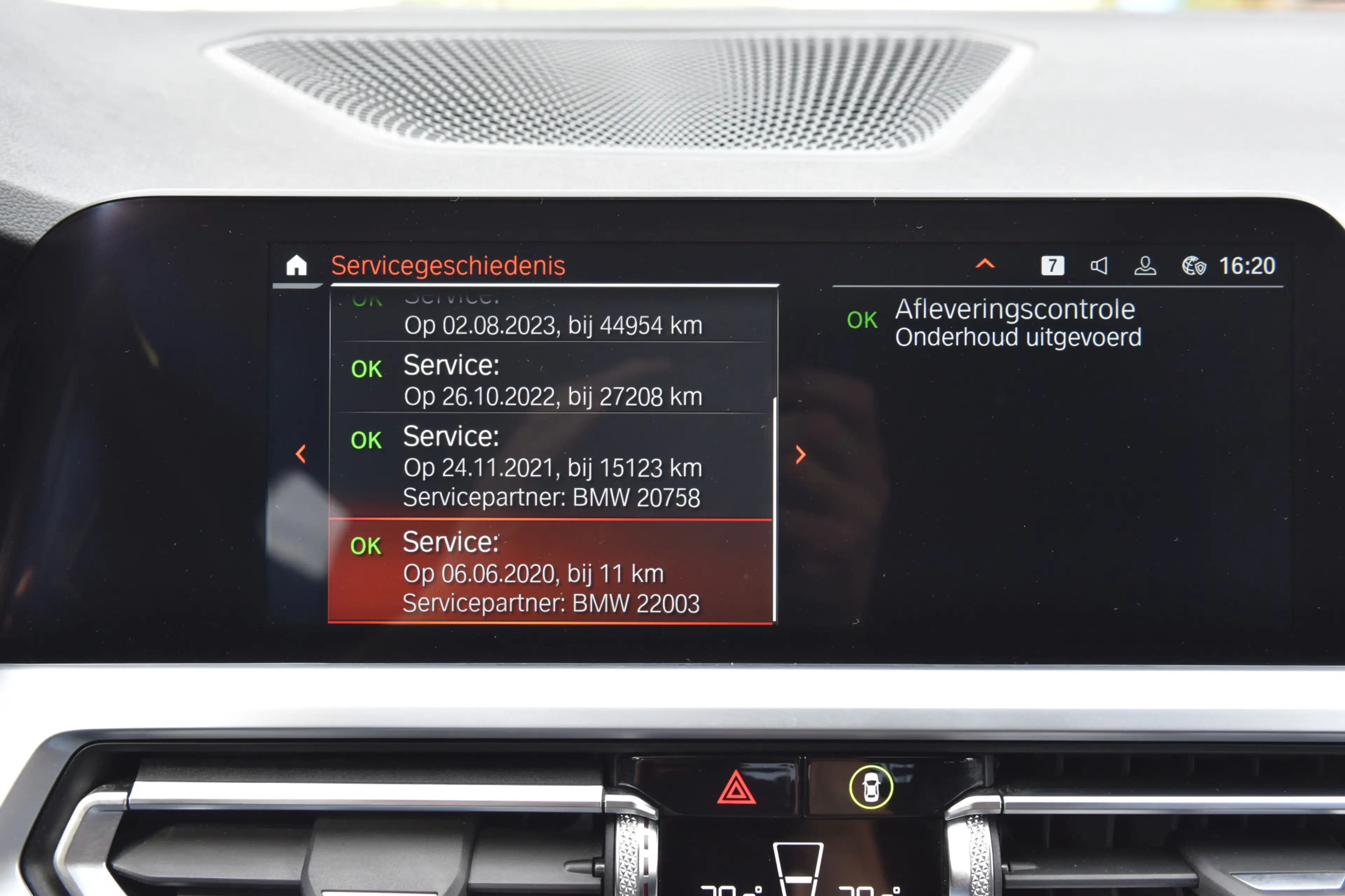 BMW 330 3-serie Touring 330i High Exe * M-Sport * Panorama — photo 21