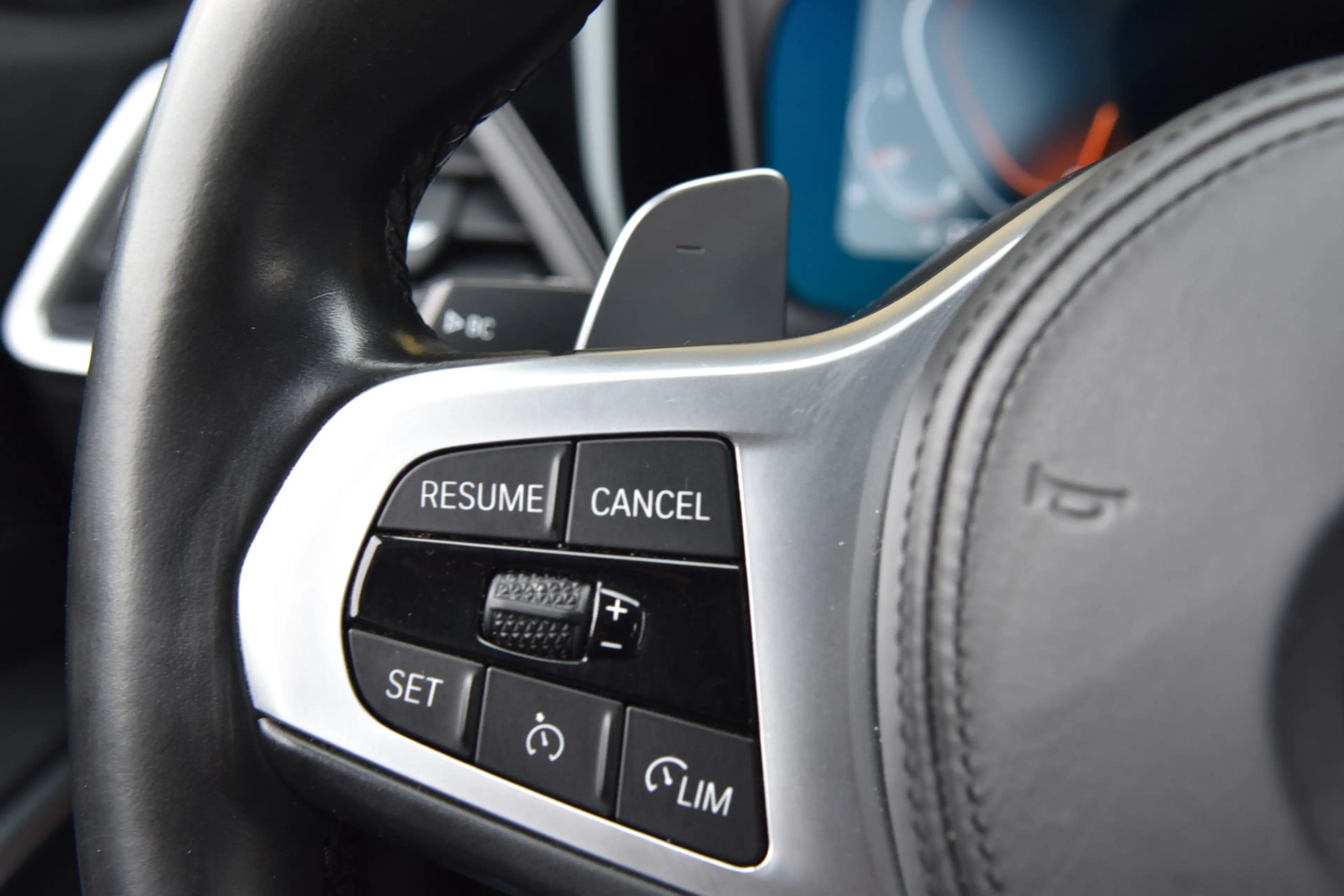 BMW 330 3-serie Touring 330i High Exe * M-Sport * Panorama — photo 18