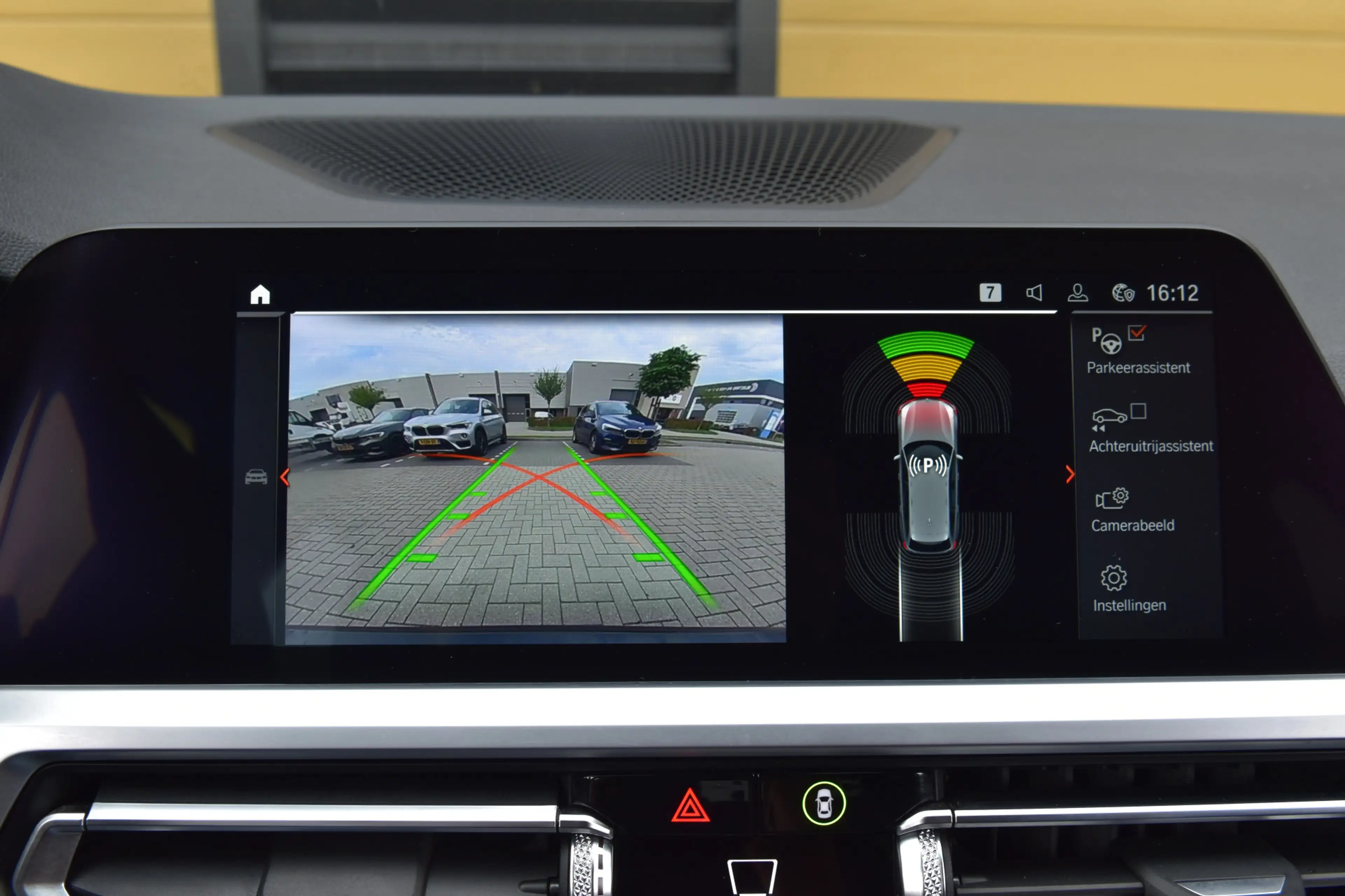 BMW 330 3-serie Touring 330i High Exe * M-Sport * Panorama — photo 25