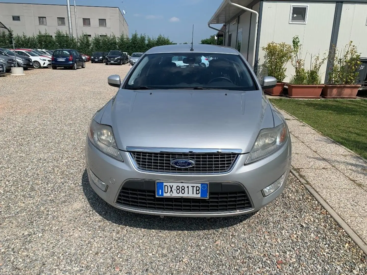 Ford Mondeo 2.0 TDCi 140 Cv Station Wagon Ghia DPF Grigio - 2