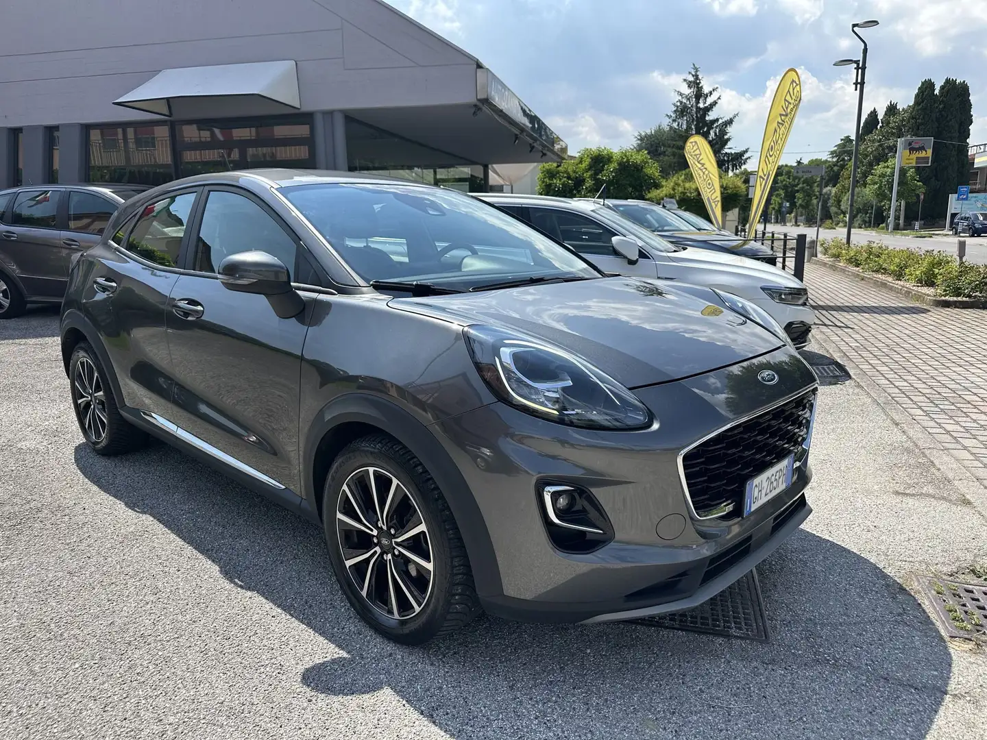 Ford Puma 1.0 Ecoboost Hybrid 125cv Titanium Gris - 2
