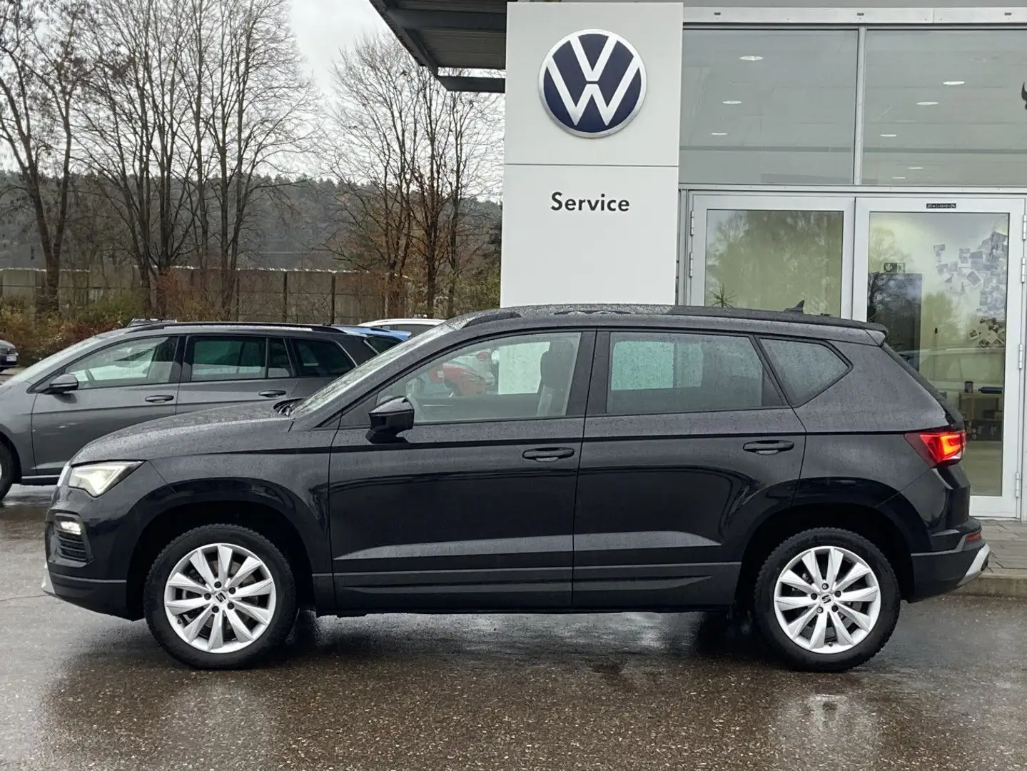 SEAT Ateca 2.0 TDI DSG Style 18"+SAFE-DRIVING-M+BEATS Schwarz - 2