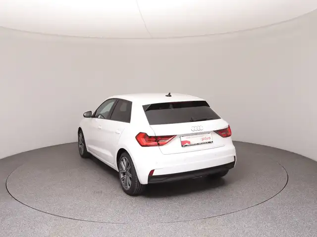 Audi A1 view 5