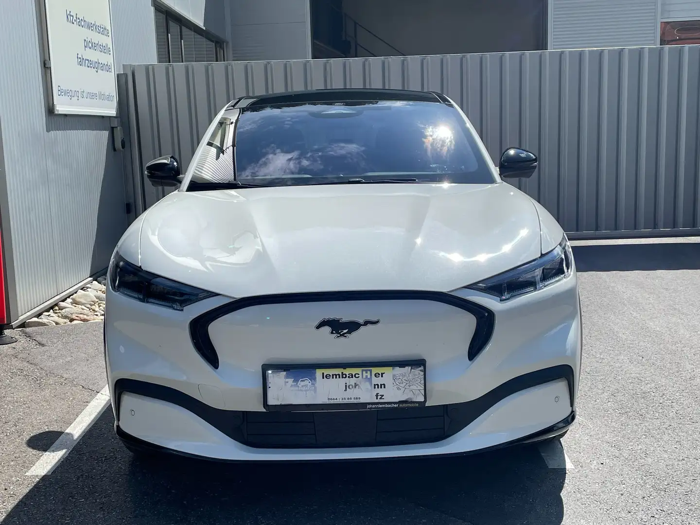 Ford Mustang Mach-E 75kWh AWD Elektro Extended Range Blanc - 2