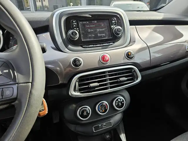Fiat 500X view 14