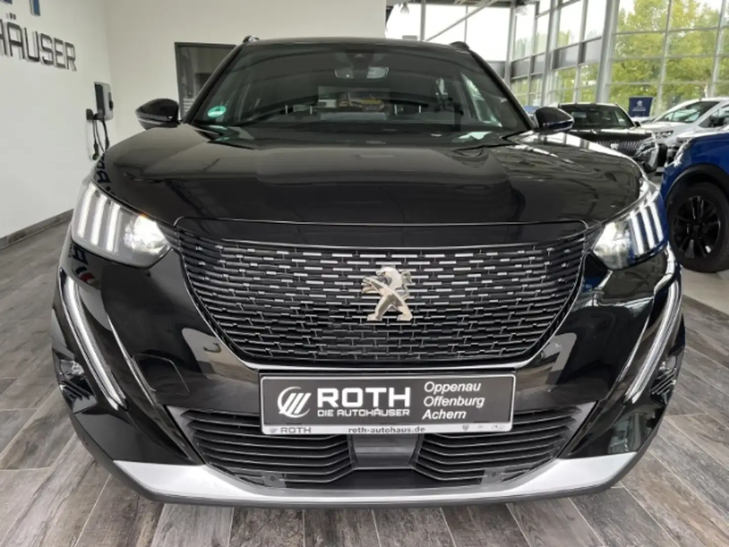 Peugeot 2008 Allure 136 Elektro GT-Line Navi Kamera CarPlay Noir - 2