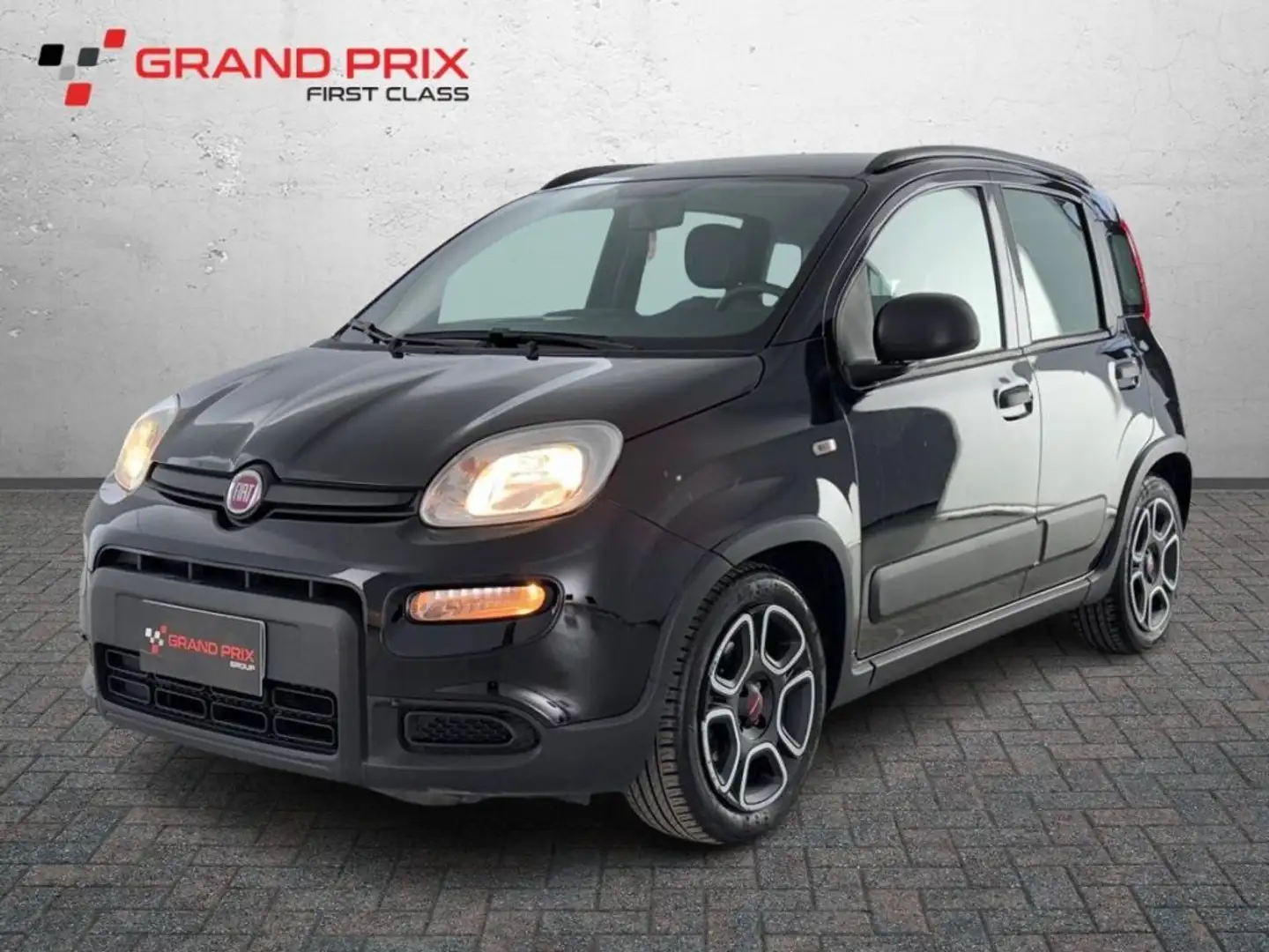 Fiat Panda 1.0 FireFly S&S Hybrid City Life Nero - 1