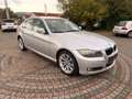 BMW 330 Lim.330d xDrive Navi,Xenon,AHK,PDC,Standheizung Plateado - thumbnail 3