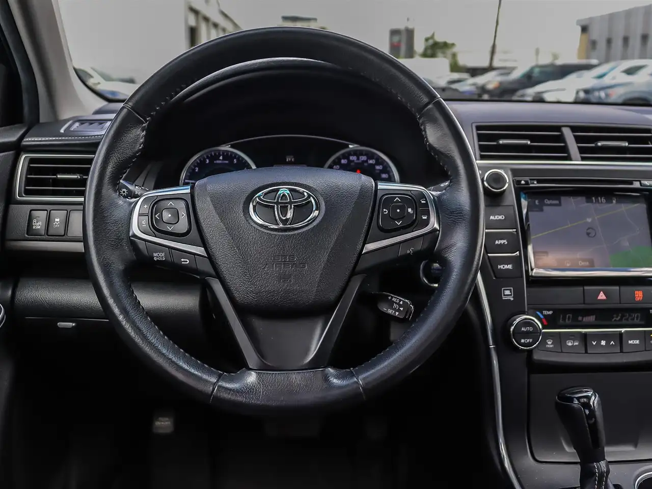 Toyota Camry fotografie Toyota Camry