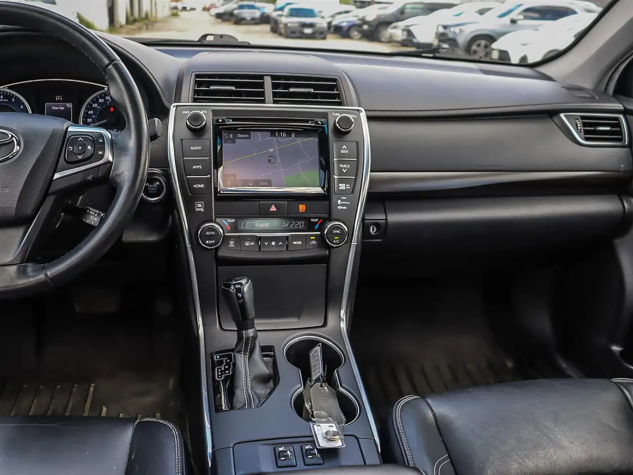Toyota Camry fotografie Toyota Camry