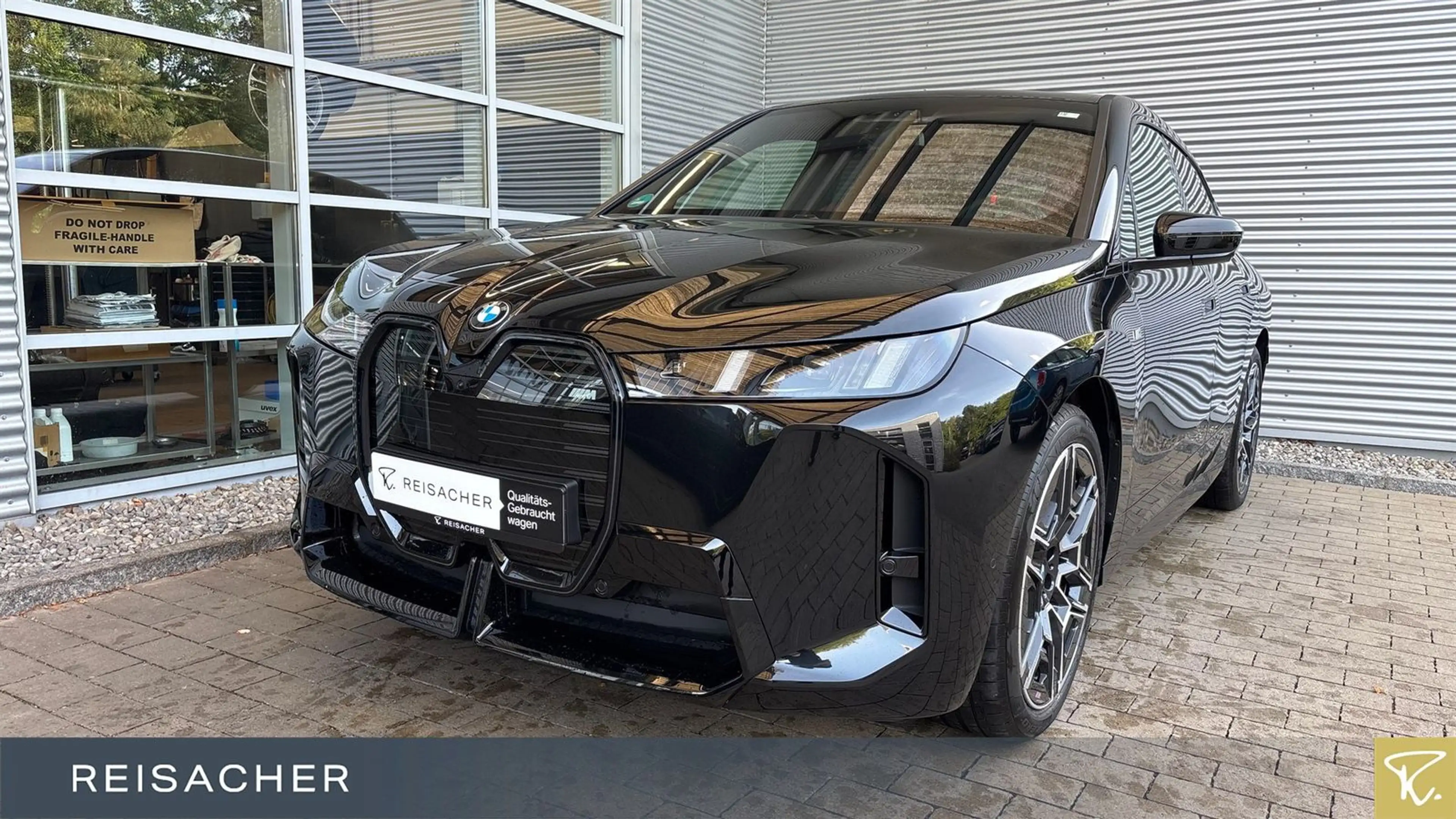 BMW iX A M70 xDrive SkyLou,AHK,DAProf,Leder,Autom