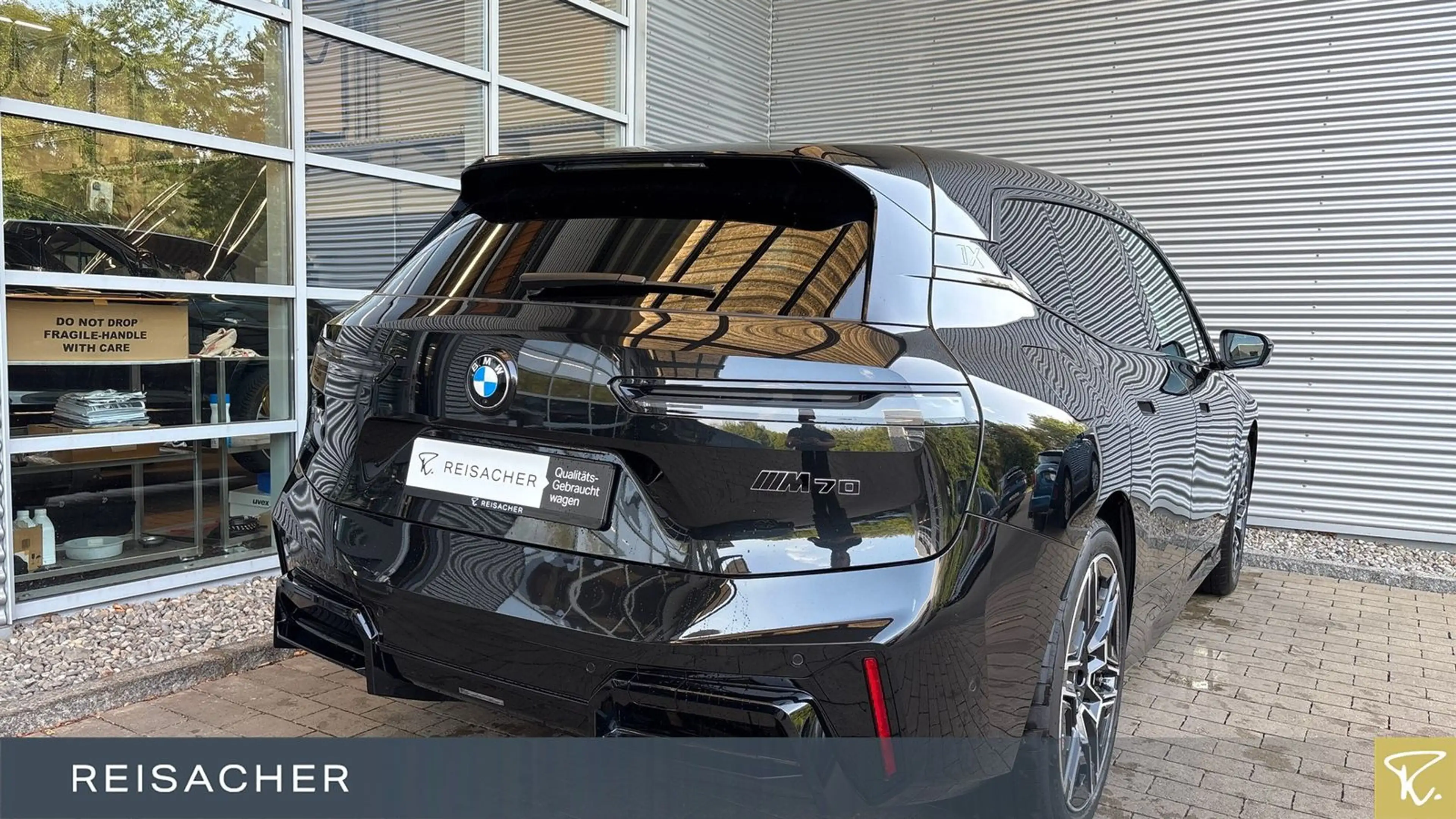 BMW iX A M70 xDrive SkyLou,AHK,DAProf,Leder,Autom — photo 2