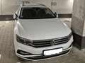 Volkswagen Passat Variant Passat Variant 2.0 TDI SCR DSG Business Weiß - thumbnail 2