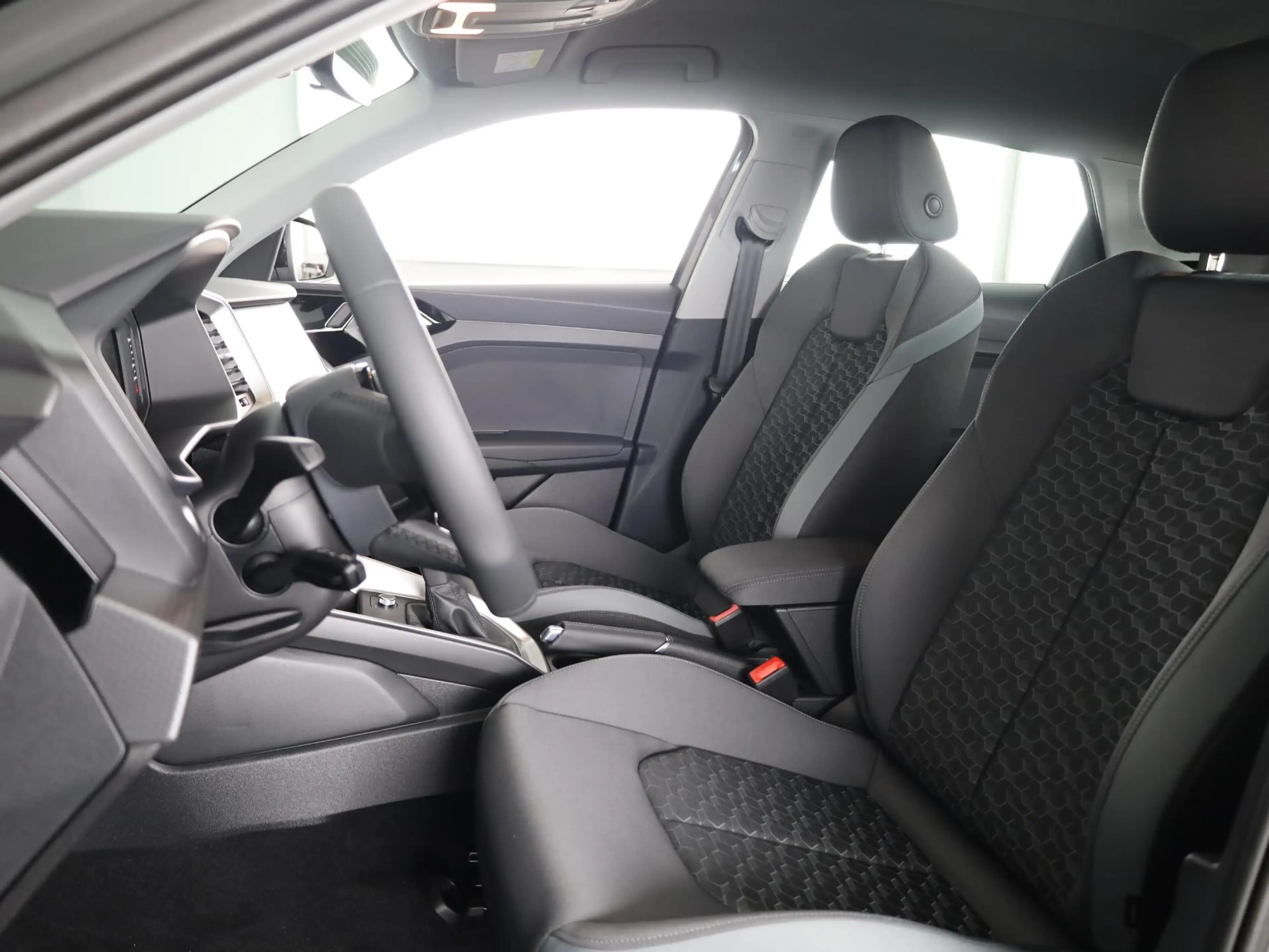 Audi A1 Sportback Advanced edition 25 TFSI 95 pk | LED ver — photo 6