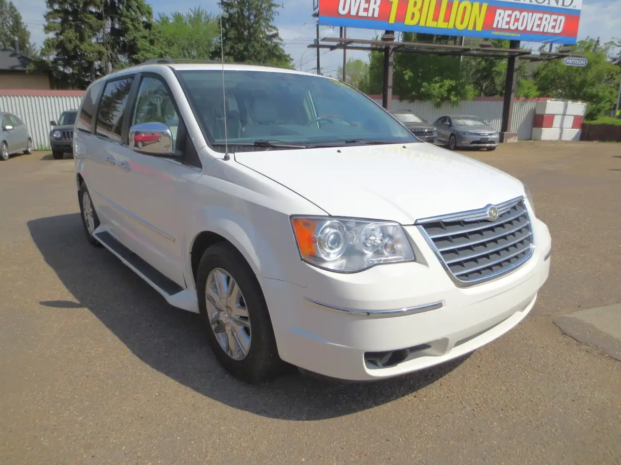 2010 Chrysler Town & Country