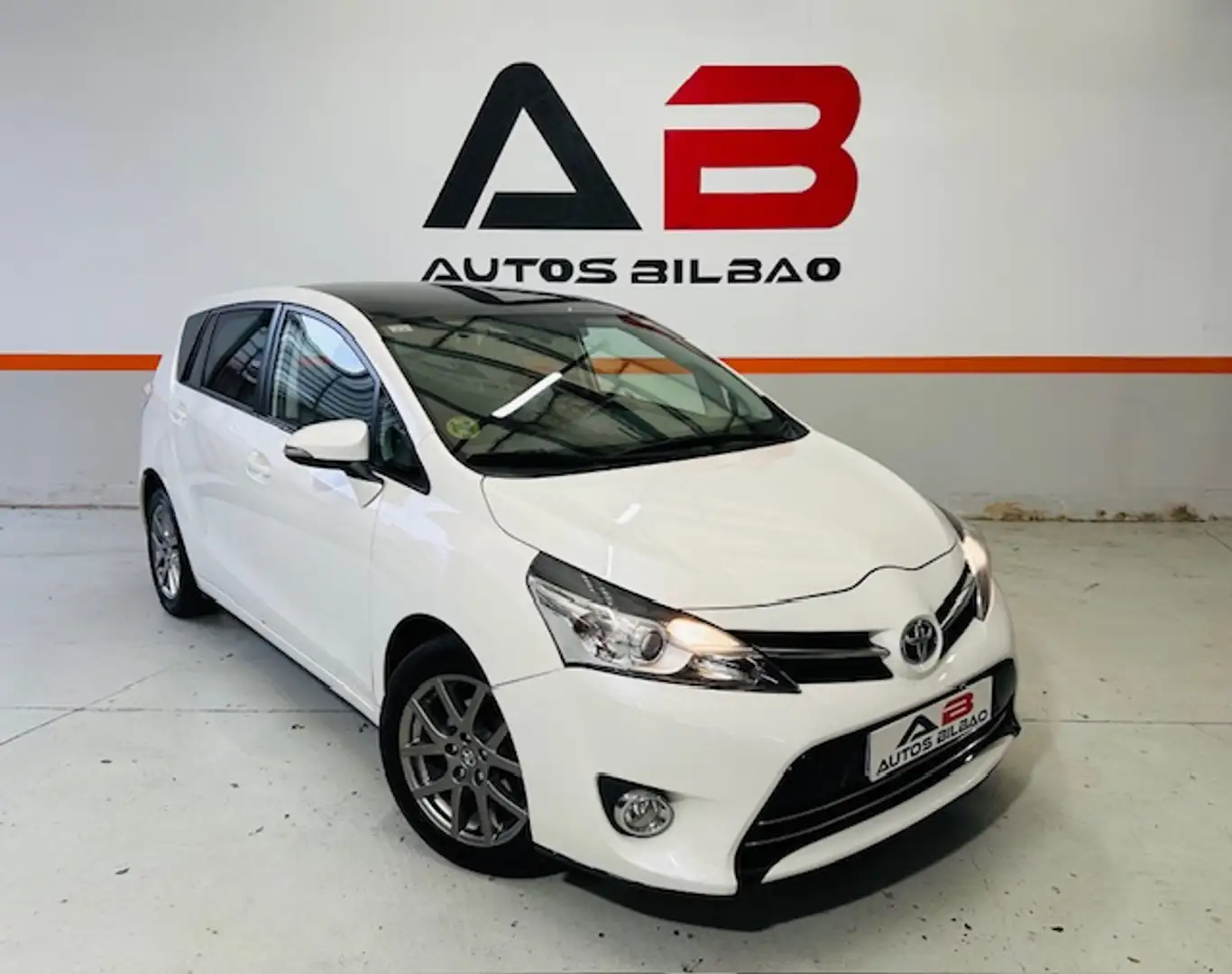 Toyota Verso 120D Advance 5pl. Blanc - 2