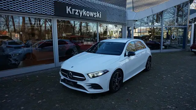 Mercedes-Benz A 200 AMG Line