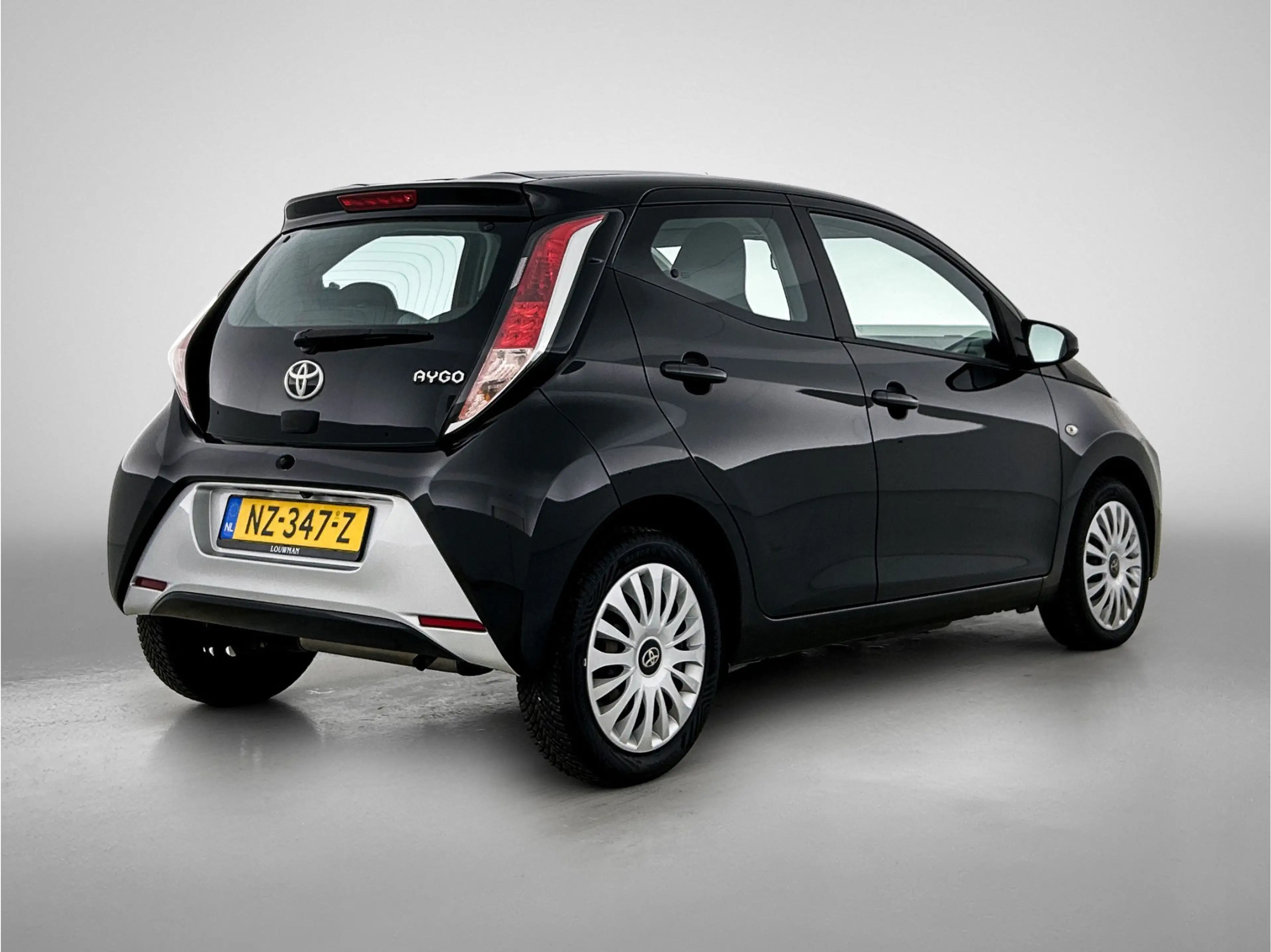 Toyota Aygo 1.0 VVT-i X-Play | Airco | Parkeercamera | — photo 2