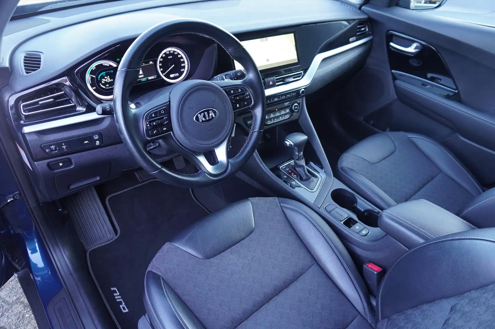 Kia Niro 1.6 GDi Hybrid 141pk DCT6 DynamicLine Clima Navi L Bleu - 2