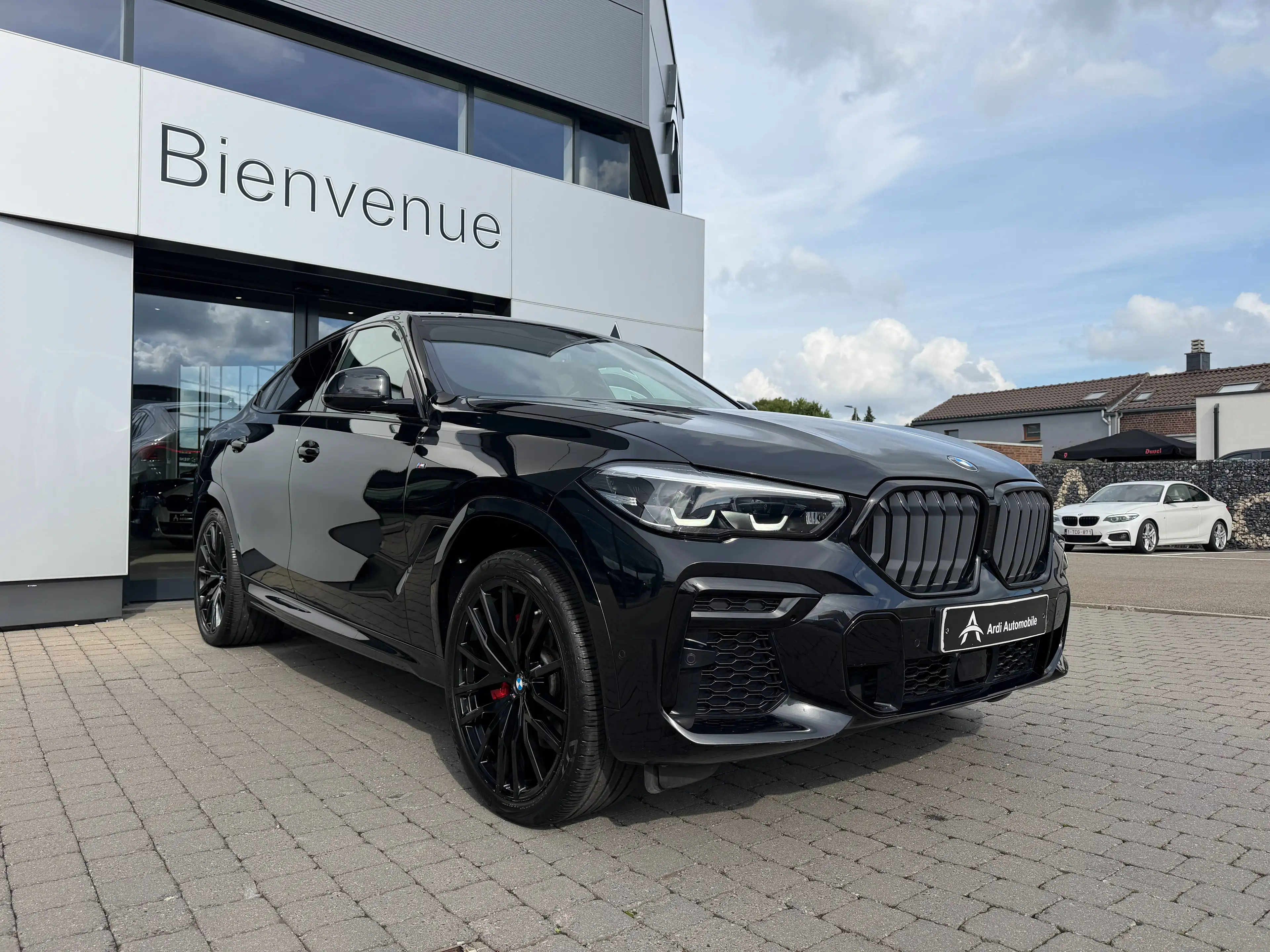 BMW X6 3.0 dAS xDrive30 PACK M *1ER PROP*GARANTIE*CARPLAY*SIEGE CHAUFF* — photo 3