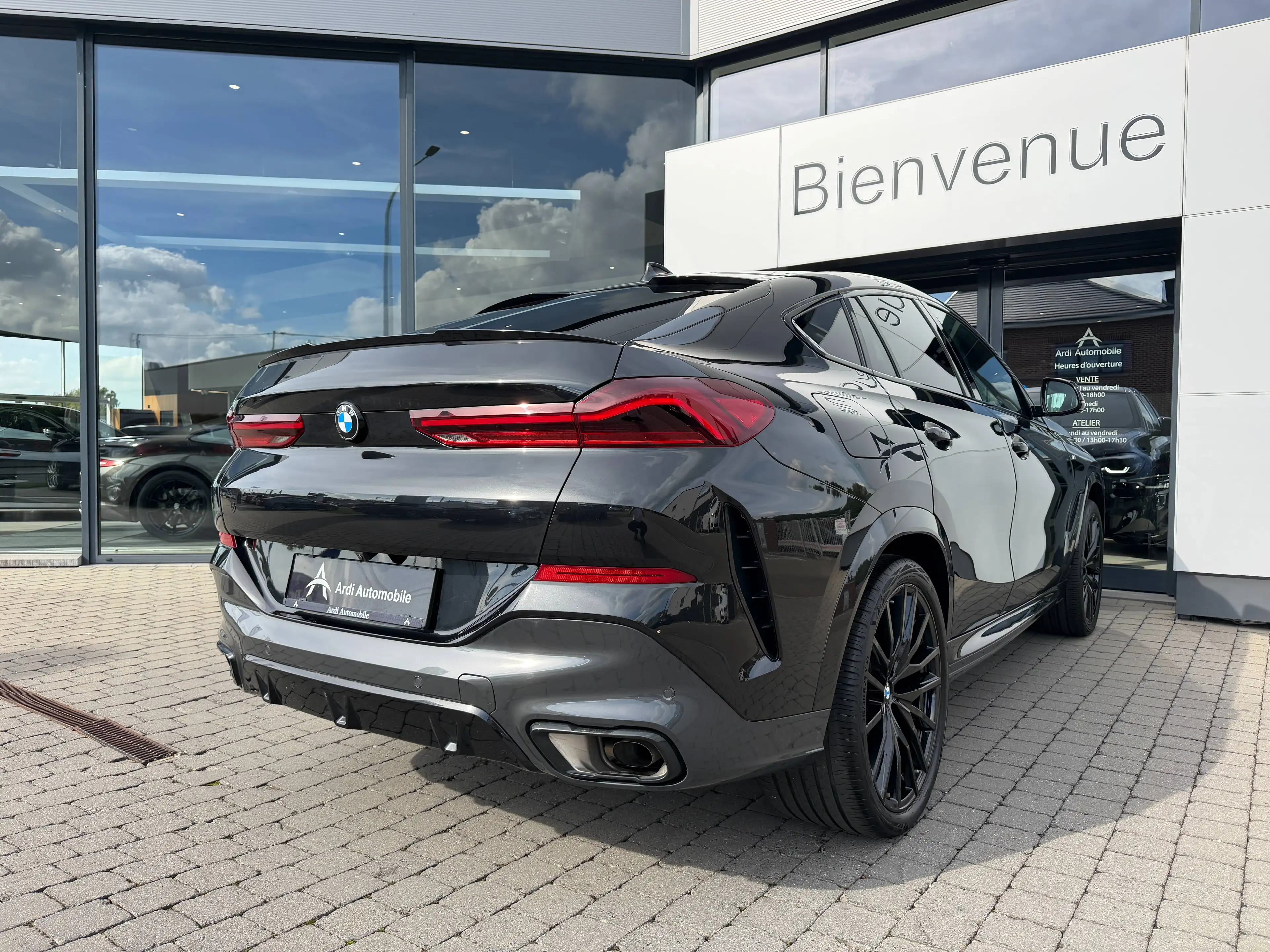BMW X6 3.0 dAS xDrive30 PACK M *1ER PROP*GARANTIE*CARPLAY*SIEGE CHAUFF* — photo 4