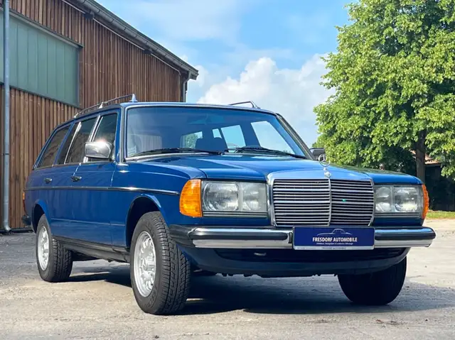 Mercedes-Benz 280 TE 123er T-Modell, Autom., SD, Surfblau!!!