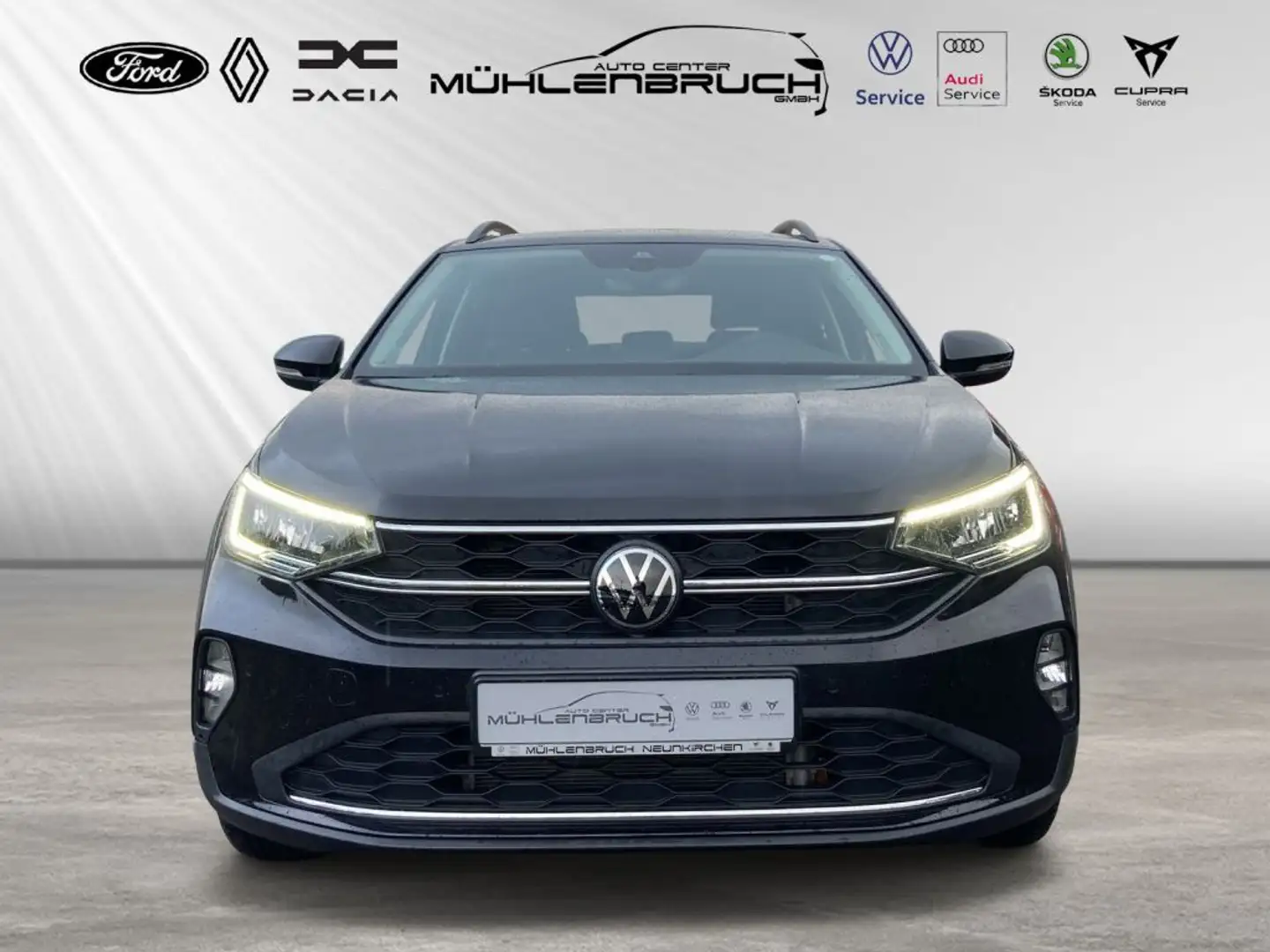 Volkswagen Taigo 1.0 TSI Life DSG + SHZ + NAVI + RFK + PDC + Zwart - 2