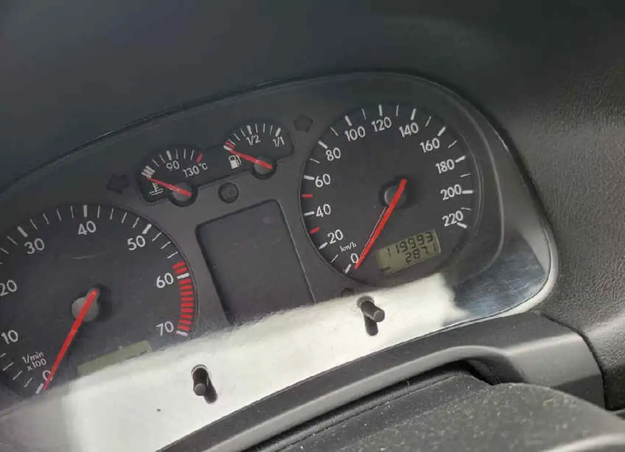 Volkswagen Golf 4 Tüv Klimaanlage Allwetterreifen Zah..., foto 3
