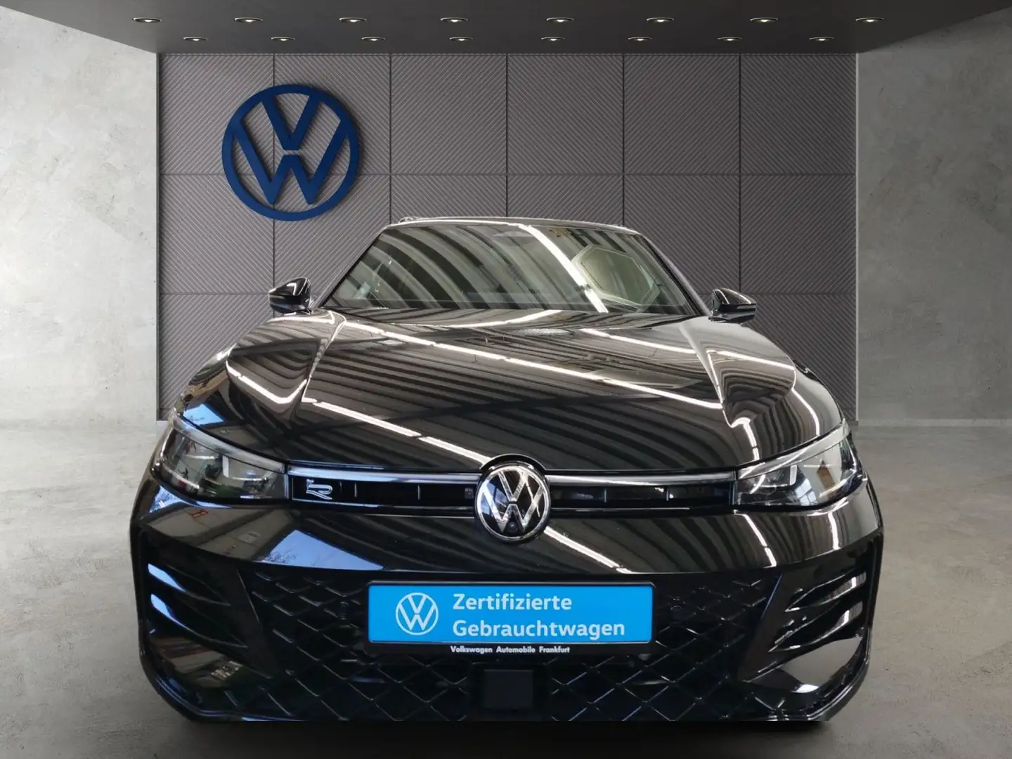 Volkswagen Passat Variant 2.0 TDI DSG 4Motion R-Line Navi I Schwarz - 2