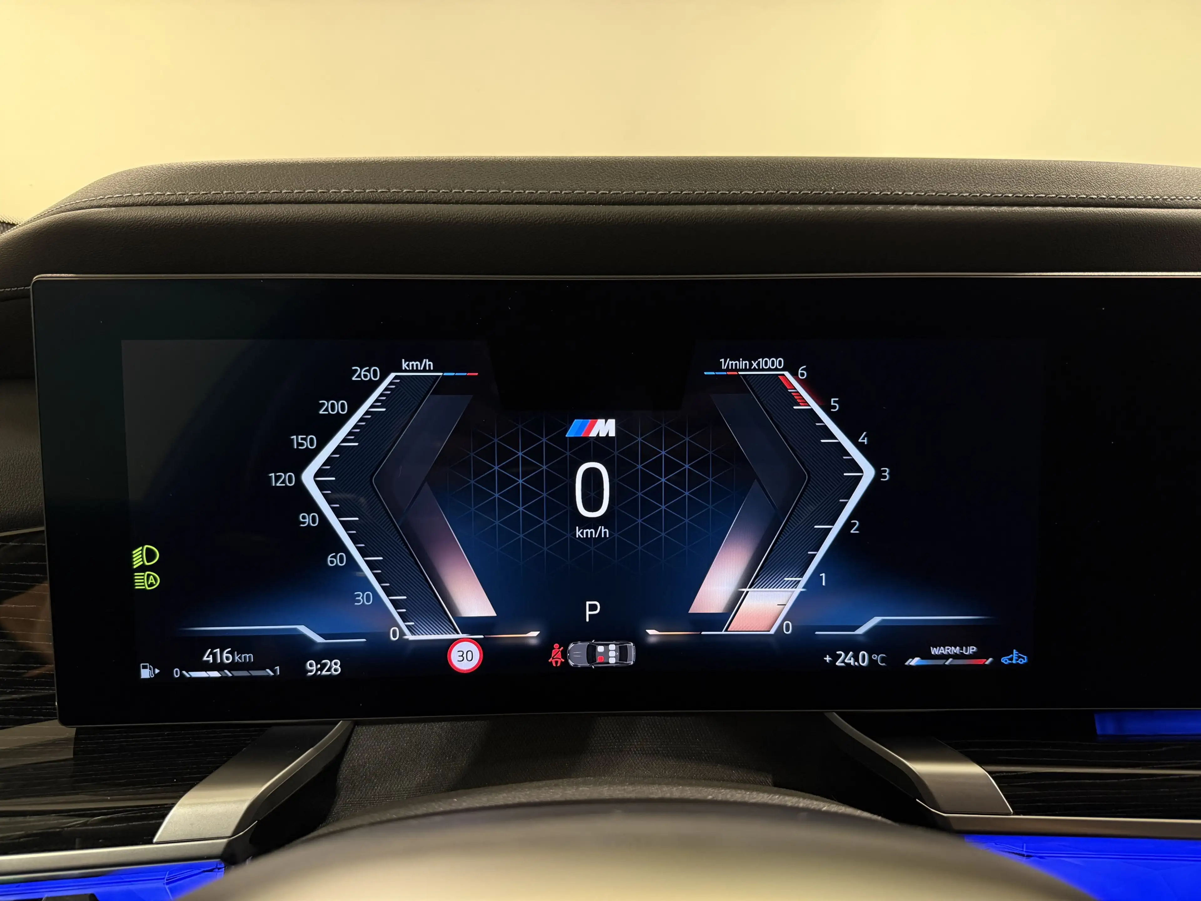 BMW 740 d xDrive M Sportpaket Pro Standhzg Executive — photo 12