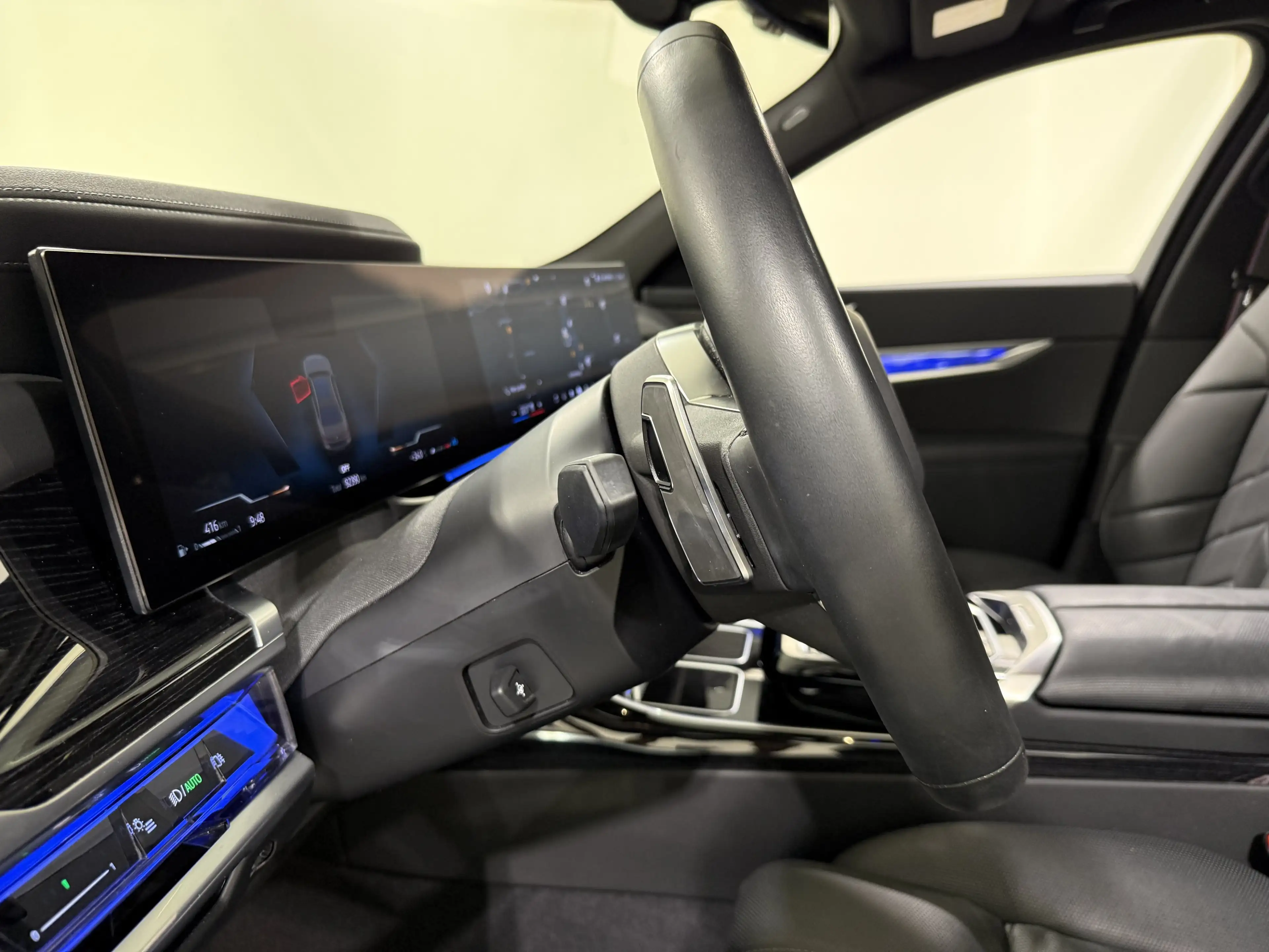 BMW 740 d xDrive M Sportpaket Pro Standhzg Executive — photo 14
