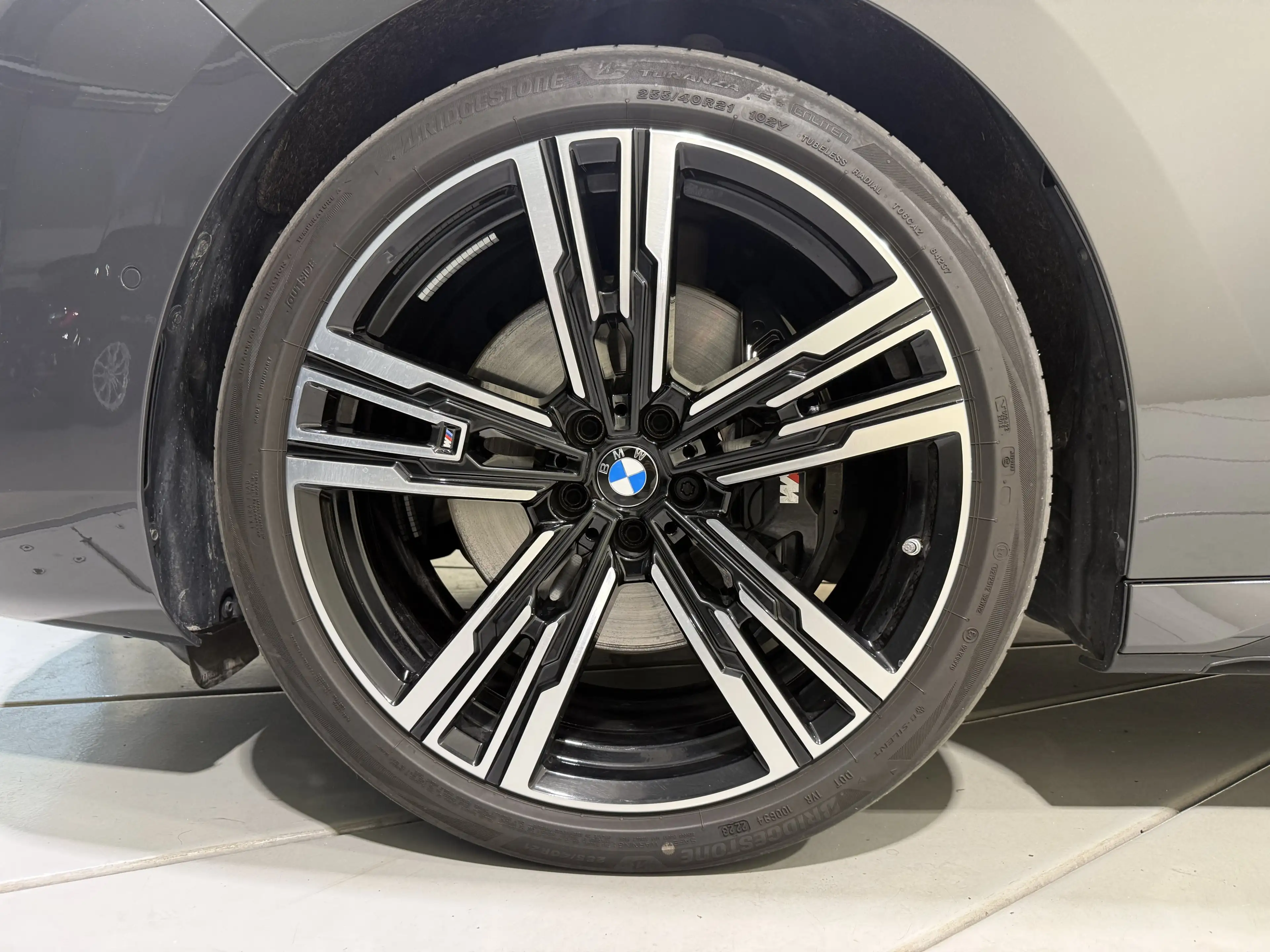 BMW 740 d xDrive M Sportpaket Pro Standhzg Executive — photo 8