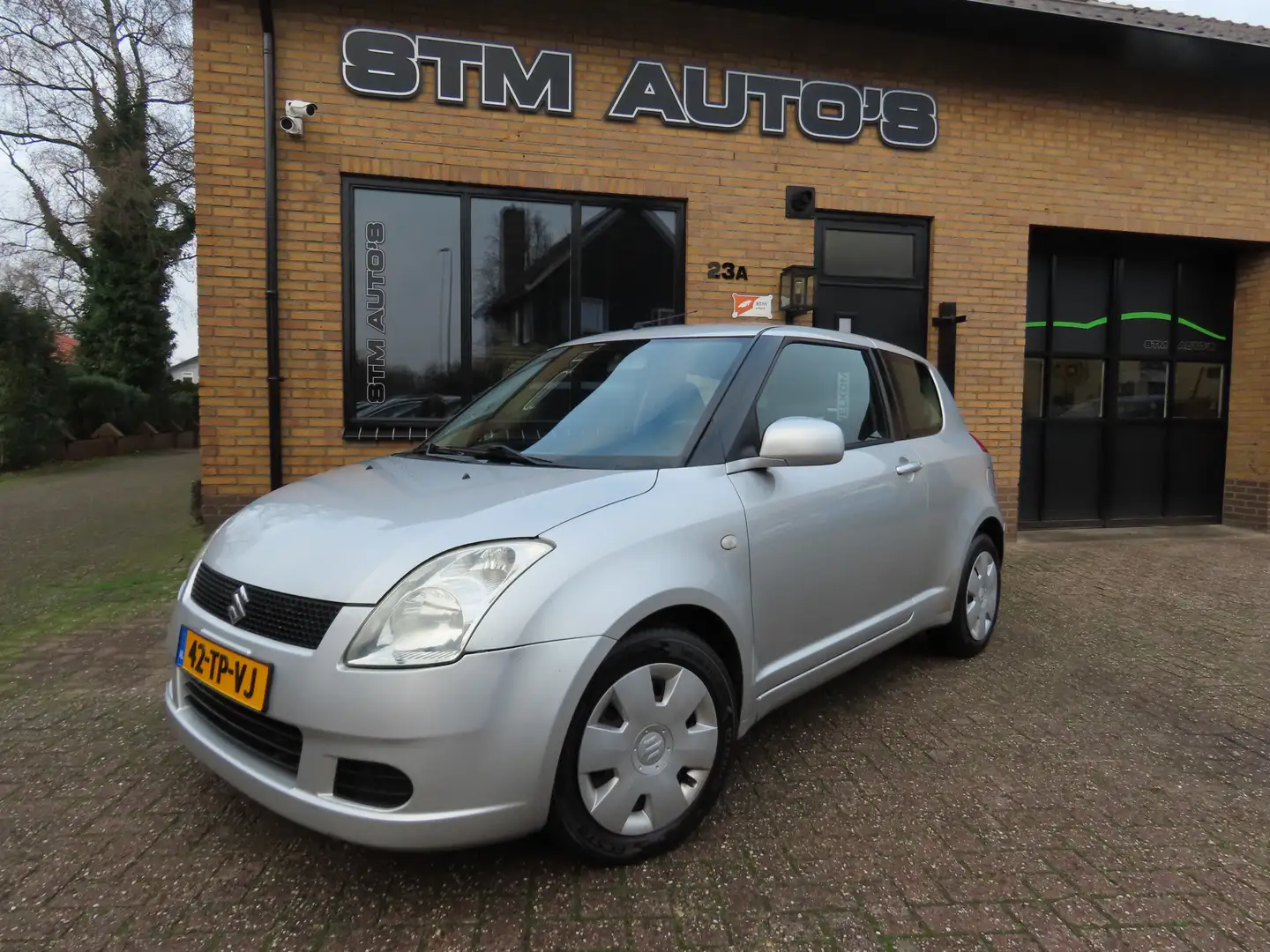 Suzuki Swift 1.3 GLS | Airco | Stuurbekrachtiging | Apk t/m 12- Grau - 1