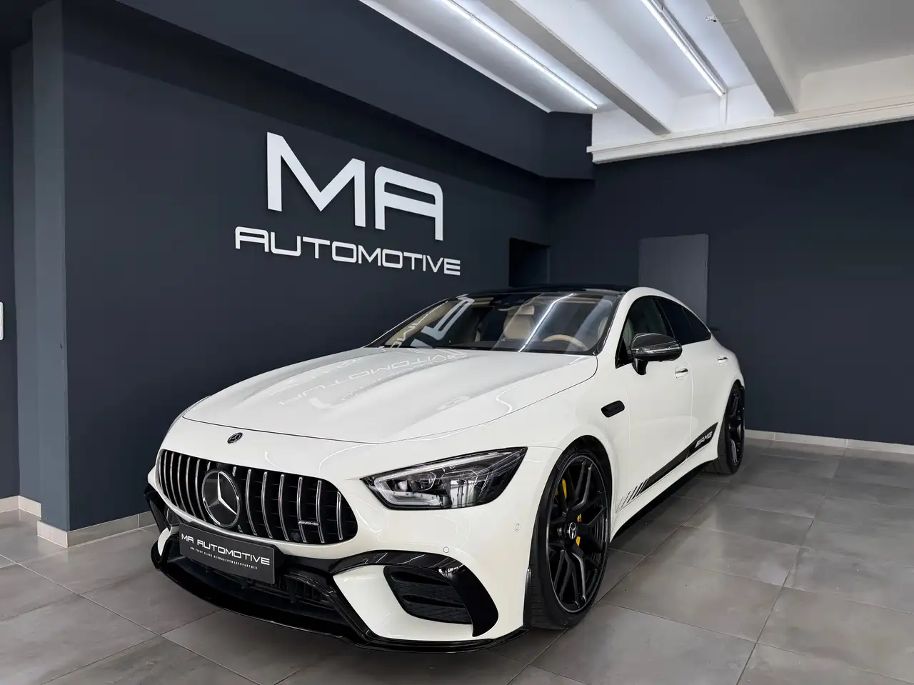 Mercedes-Benz Amg Gt