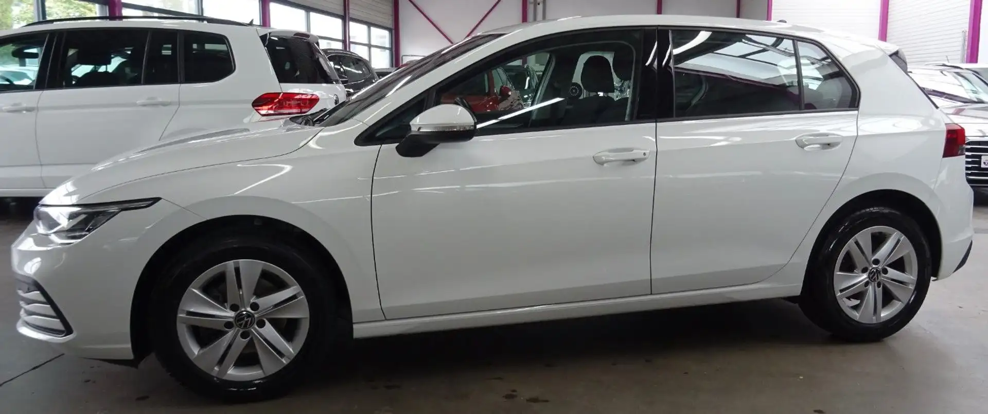 Volkswagen Golf 8 2.0 TDI Life*ACC*SHA*LED*NAVI*SH* Weiß - 2