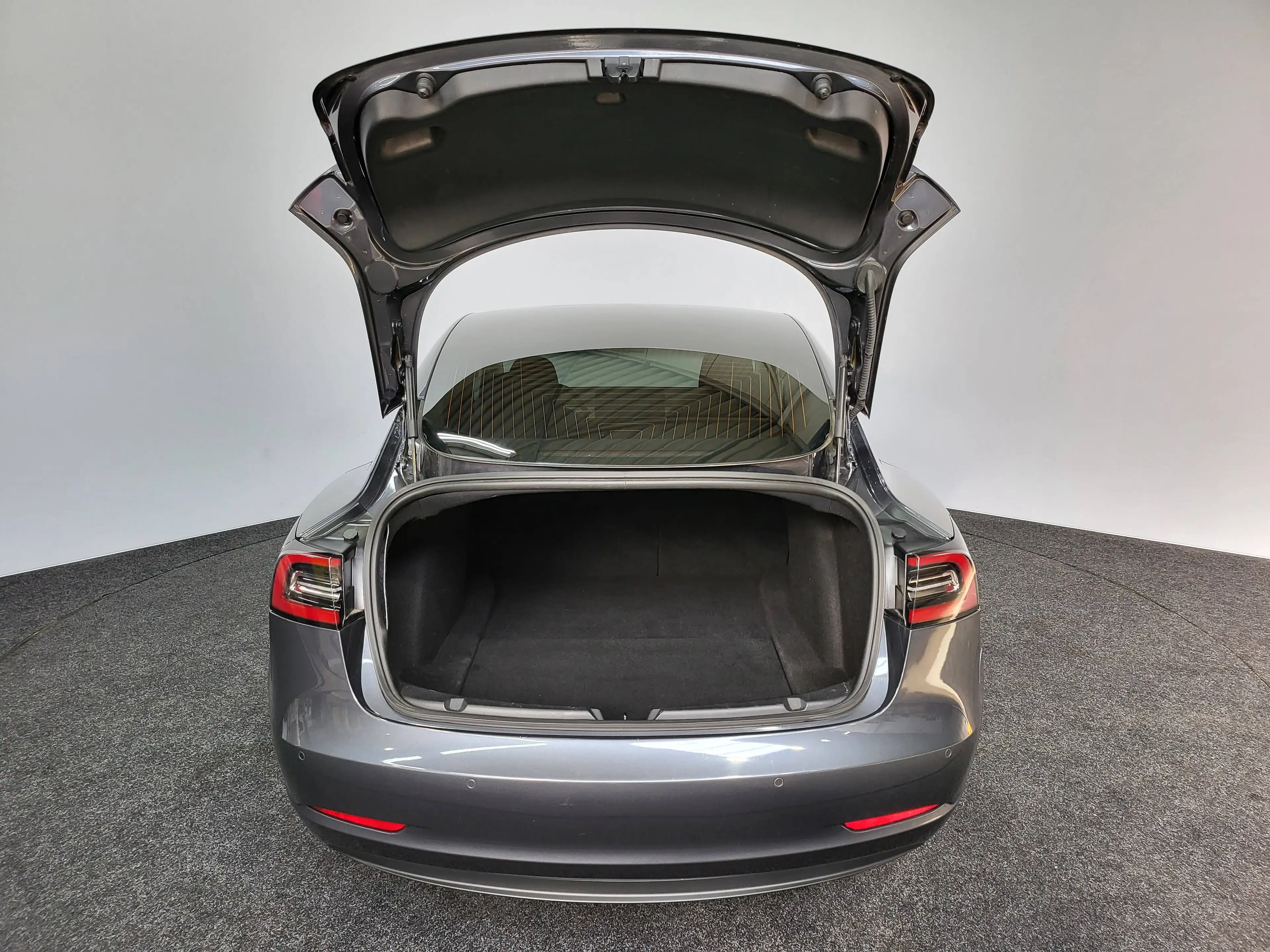 Tesla Model 3 Dual Motor | Long Range | SoH 99% | 2019 | 119.079 km | Pano | Led | Adaptive Cruise | Airco | TopDeal!! — photo 9