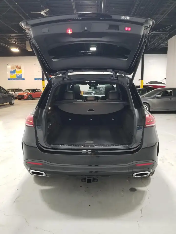 Mercedes-Benz GLE снимка Mercedes-Benz GLE