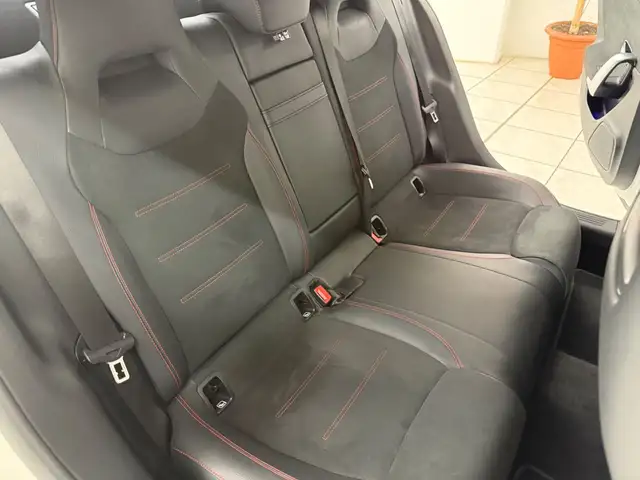 Mercedes-Benz Cla Class view 14
