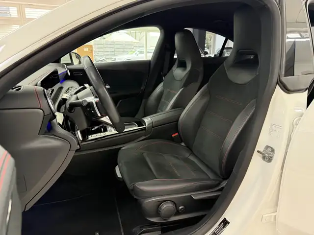 Mercedes-Benz Cla Class view 15