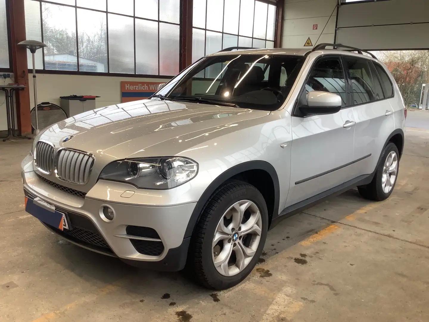 BMW X5 xDrive40d Edition Exclusive MwSt. Komfortsitze Grey - 2