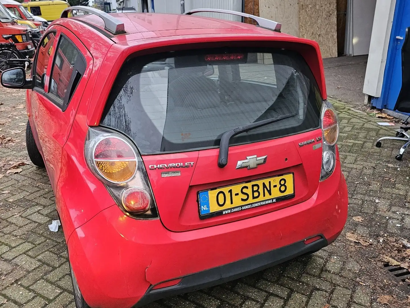 Chevrolet Spark 1.0 LS Kırmızı - 2