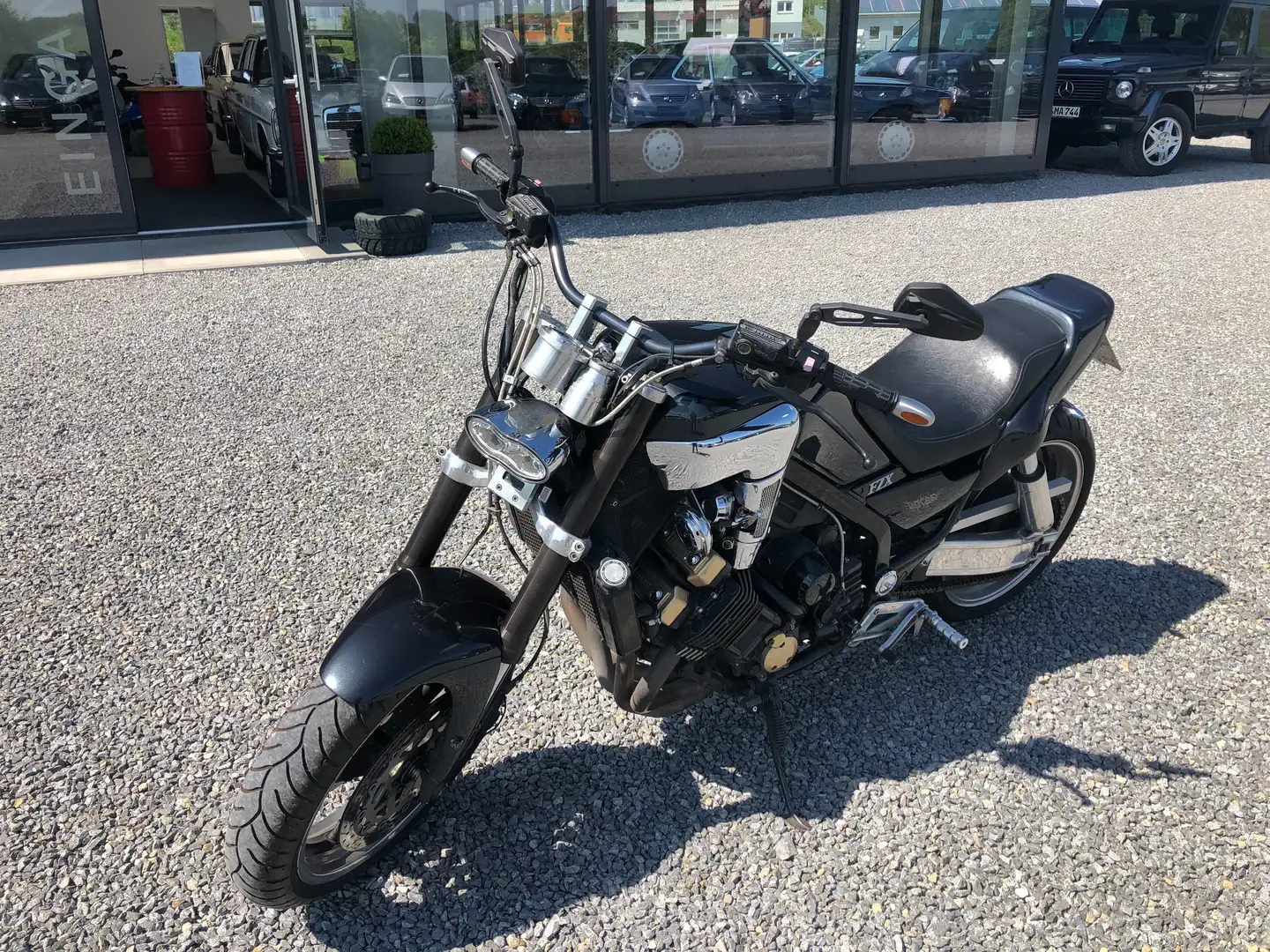 Yamaha FZX 750 *Sonderumbau* Zwart - 1