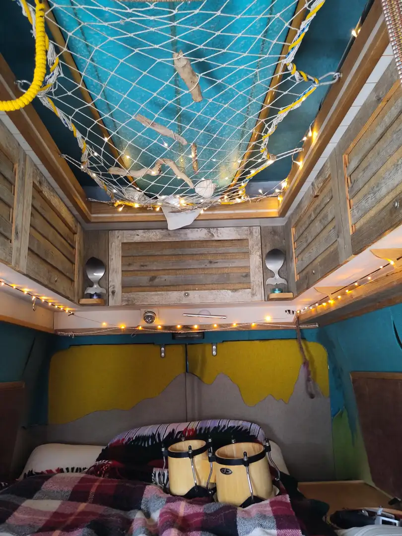 Mercedes-Benz T1 207 D plava - 1