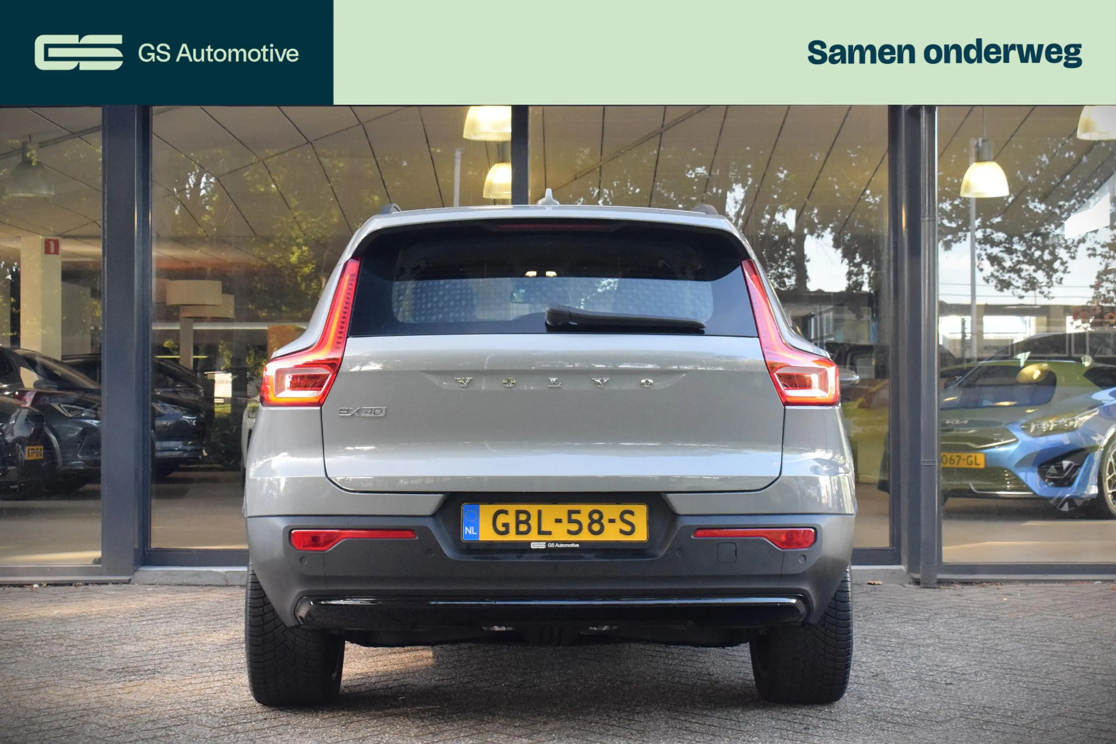 Volvo EX40 Single Motor Essential 70 kWh CARPLAY|19INCH|CAMER — photo 23