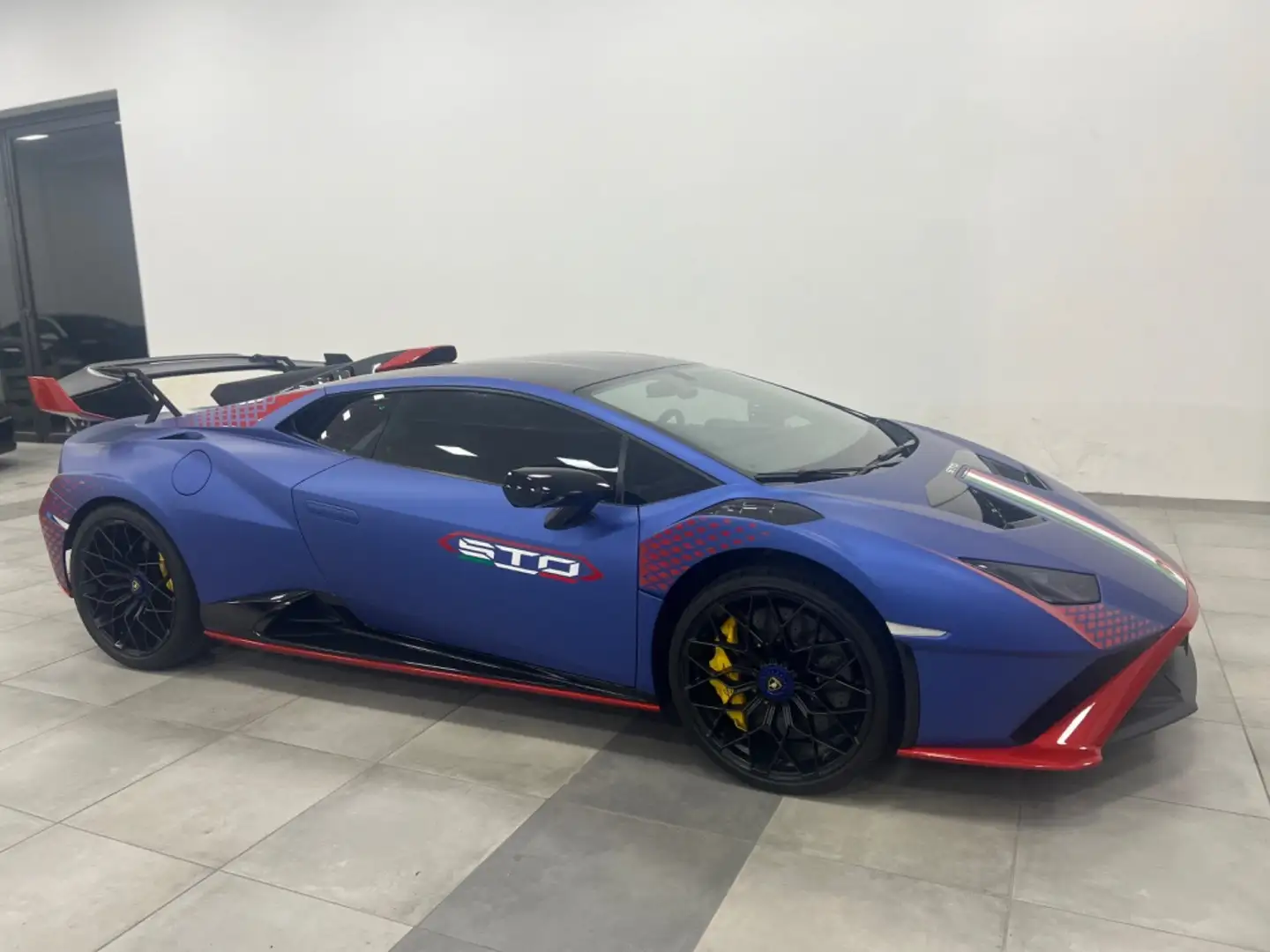 Lamborghini Huracán Coupe 5.2 STO 640cv rwd - iva esposta Синій - 1