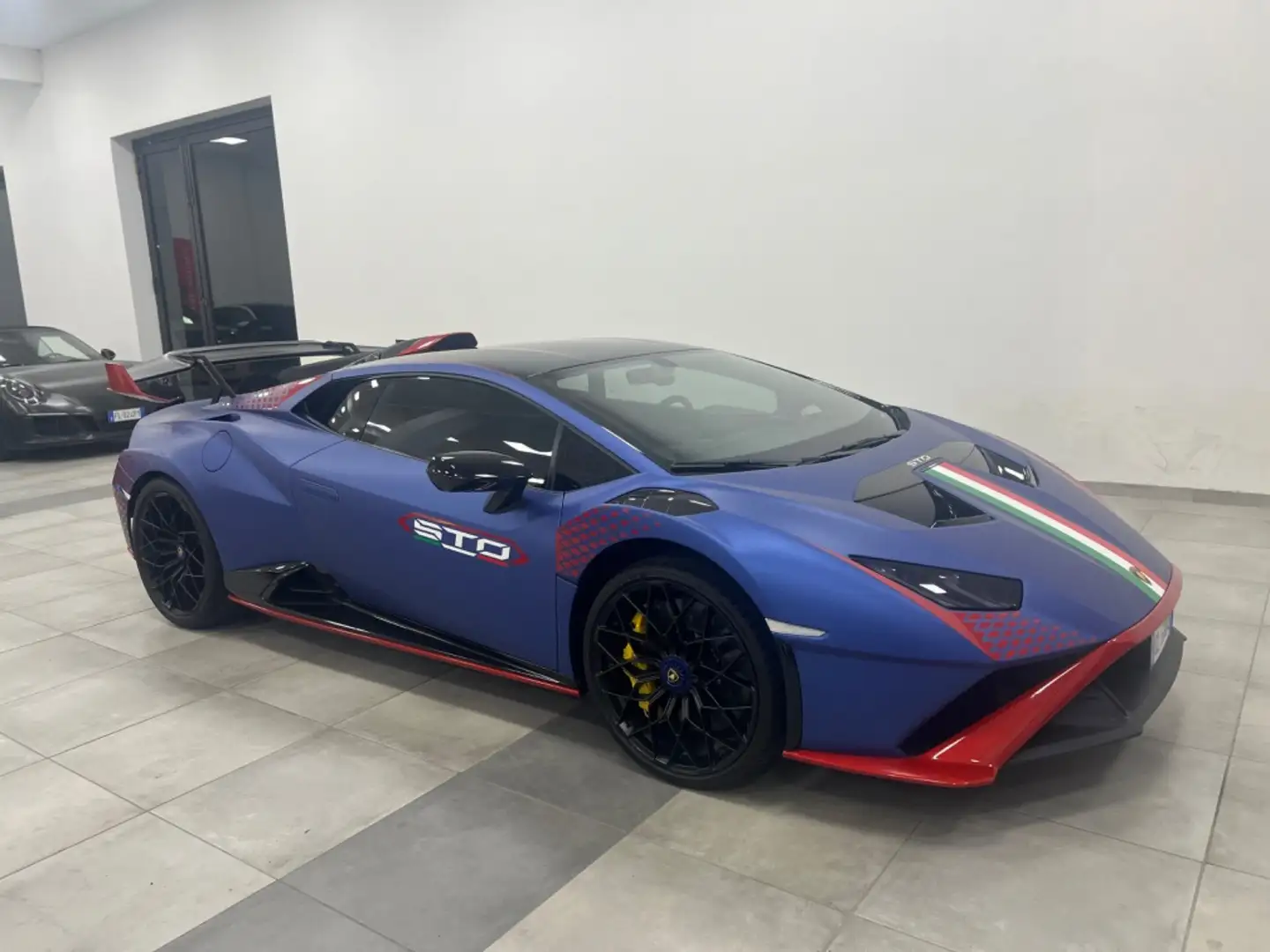 Lamborghini Huracán Coupe 5.2 STO 640cv rwd - iva esposta Синій - 2
